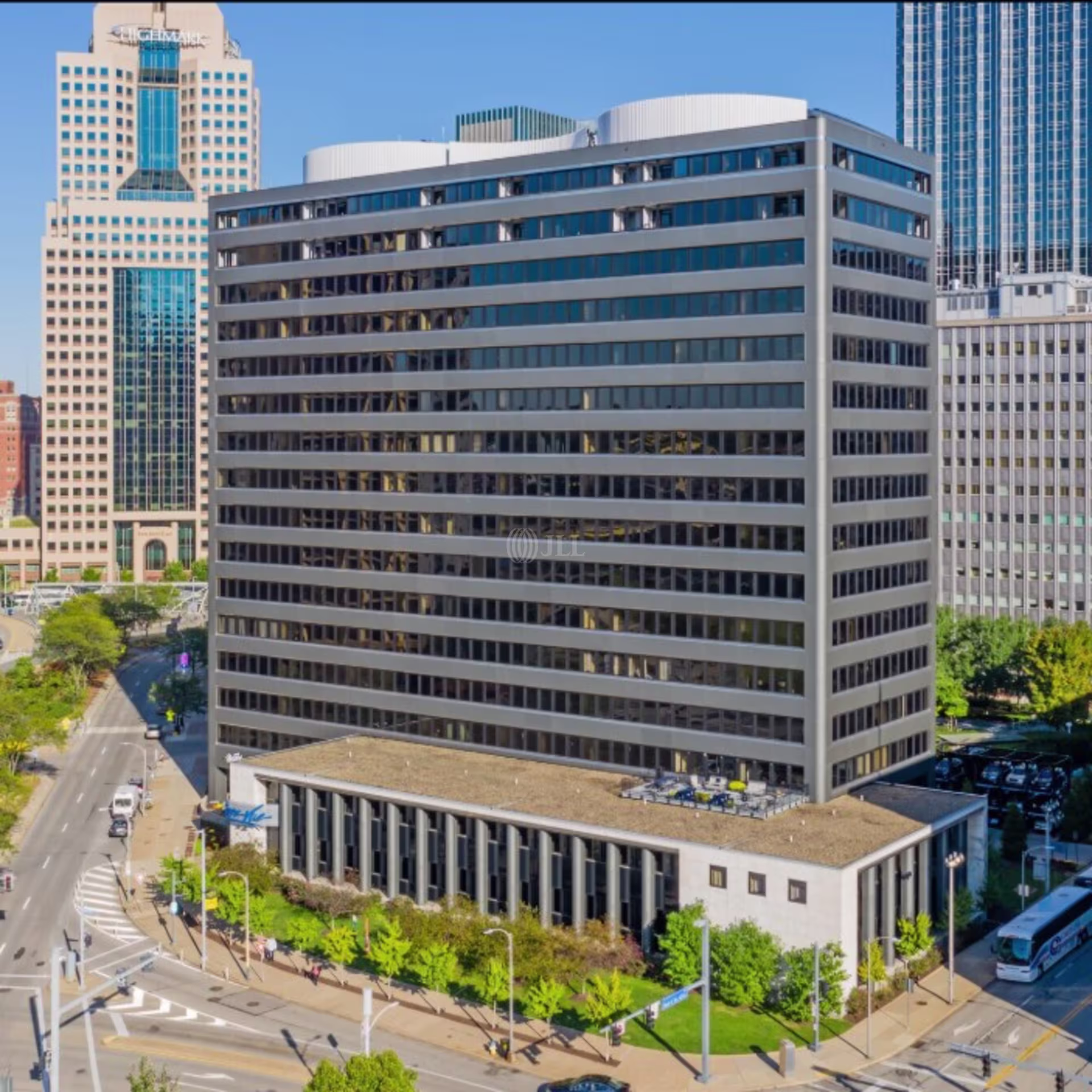 300 Liberty Ave