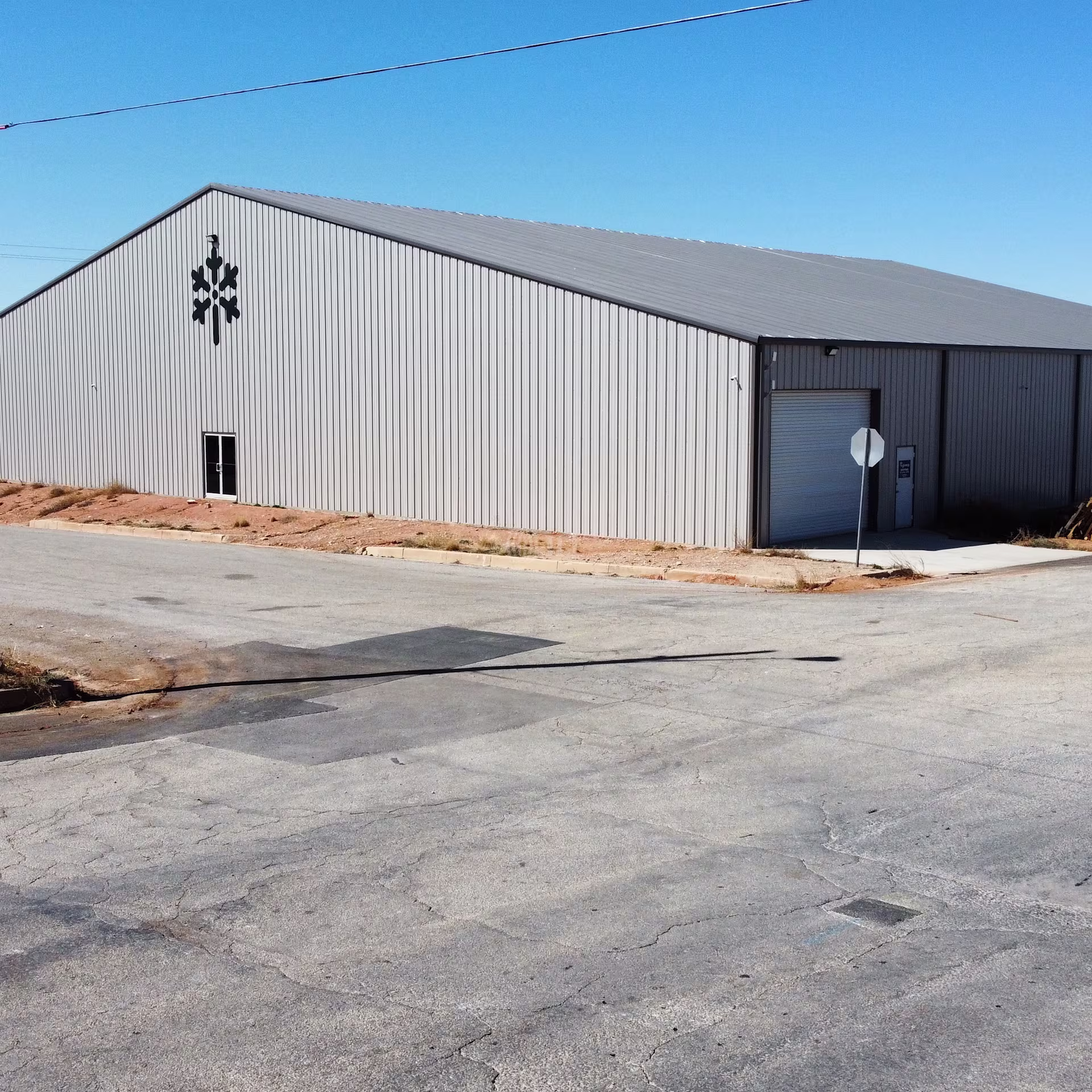 300 W 3rd St