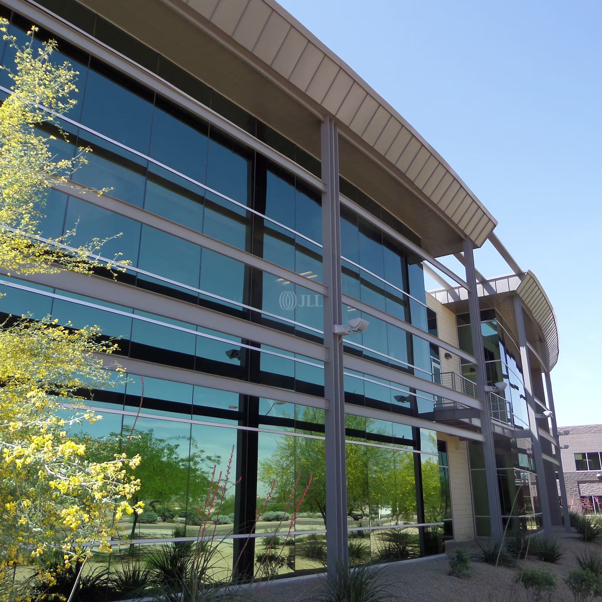 1215 W Rio Salado Pkwy