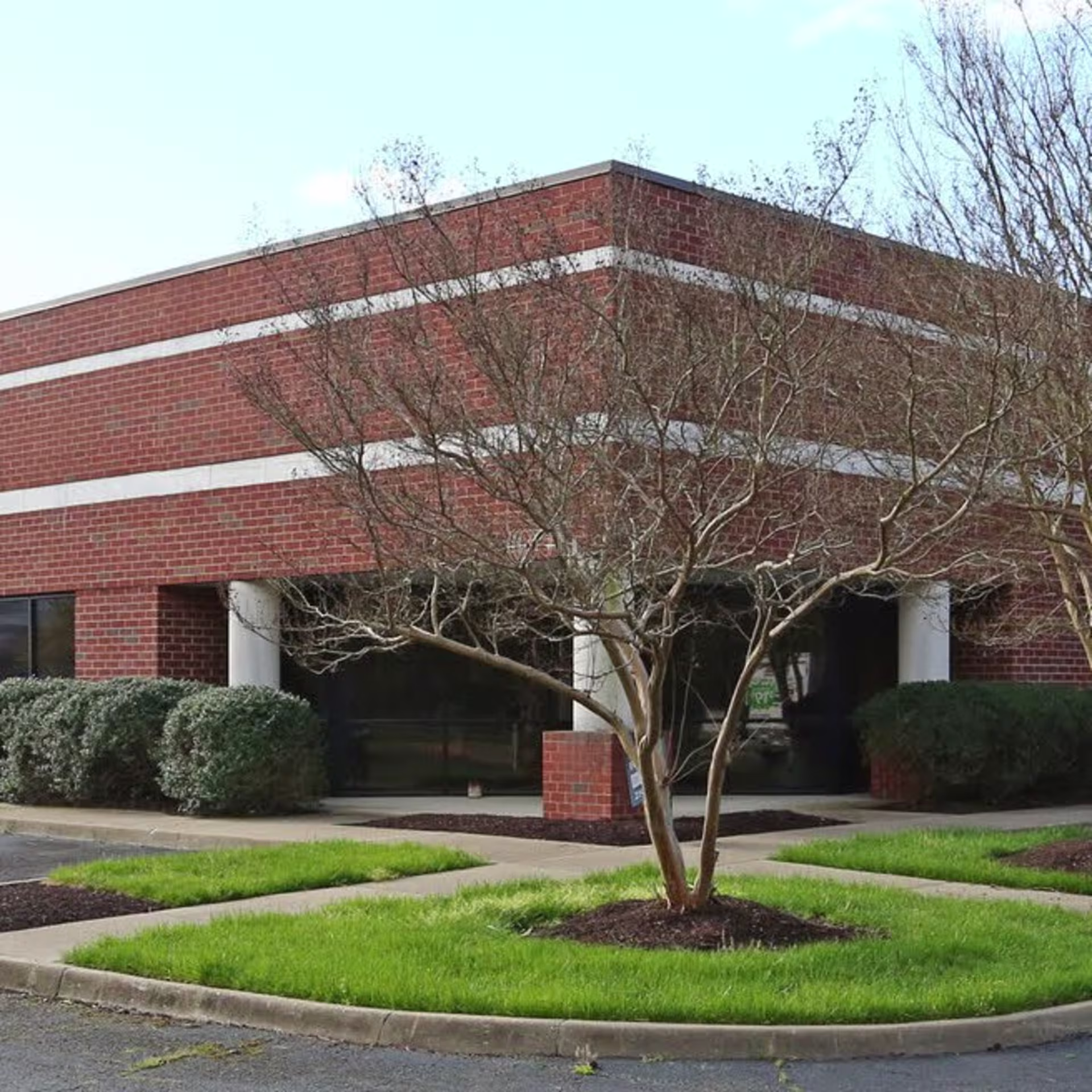 325 Hill Carter Pkwy