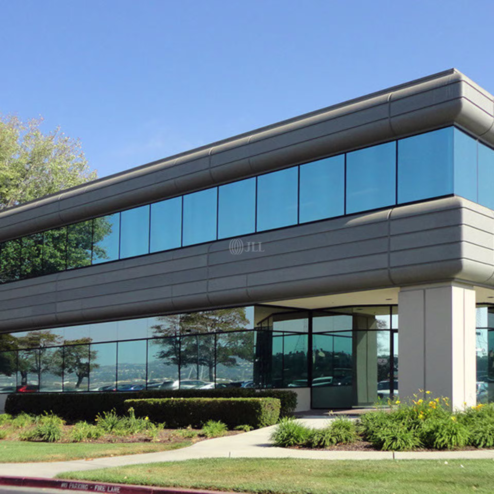 900 Chesapeake Dr