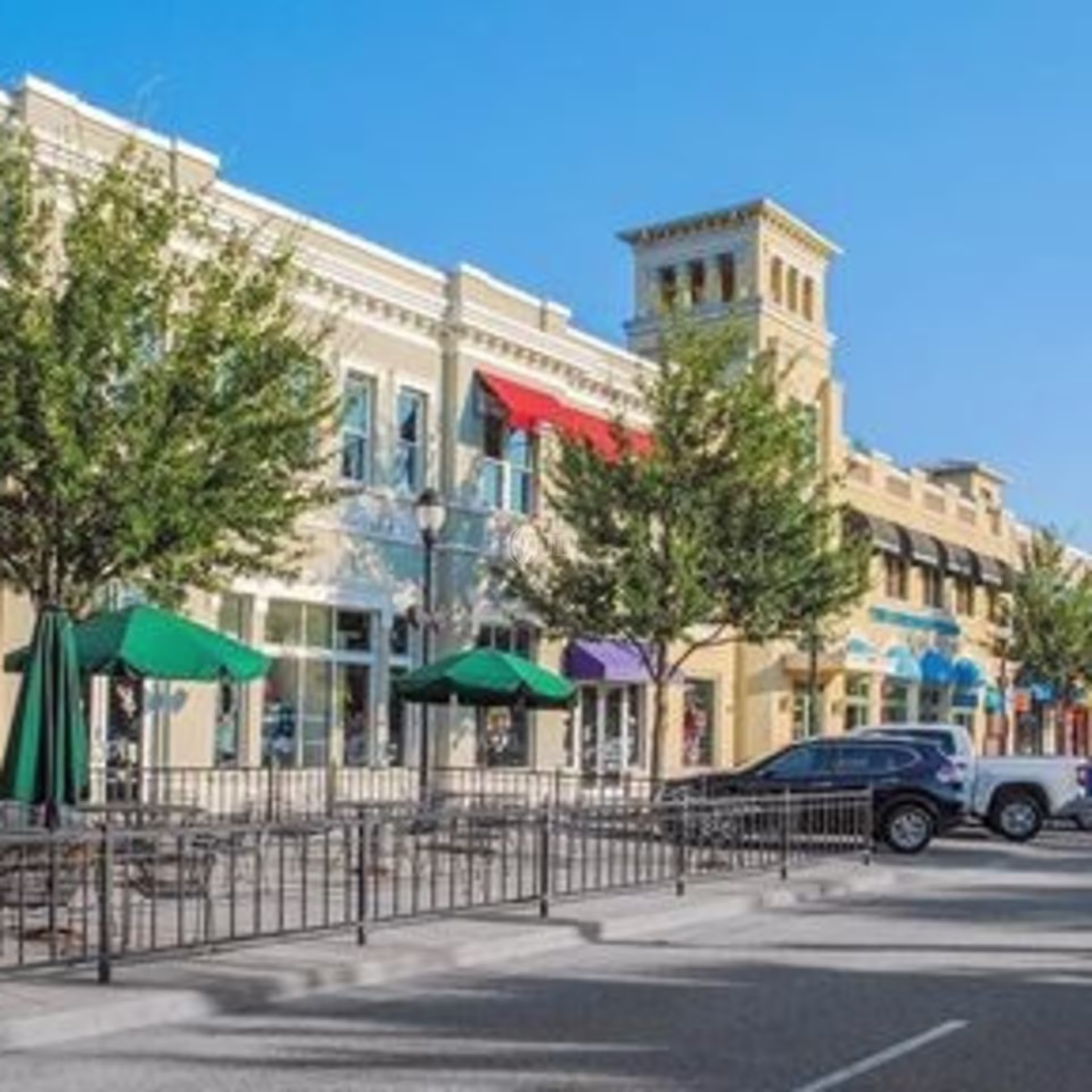675 Town Square Blvd