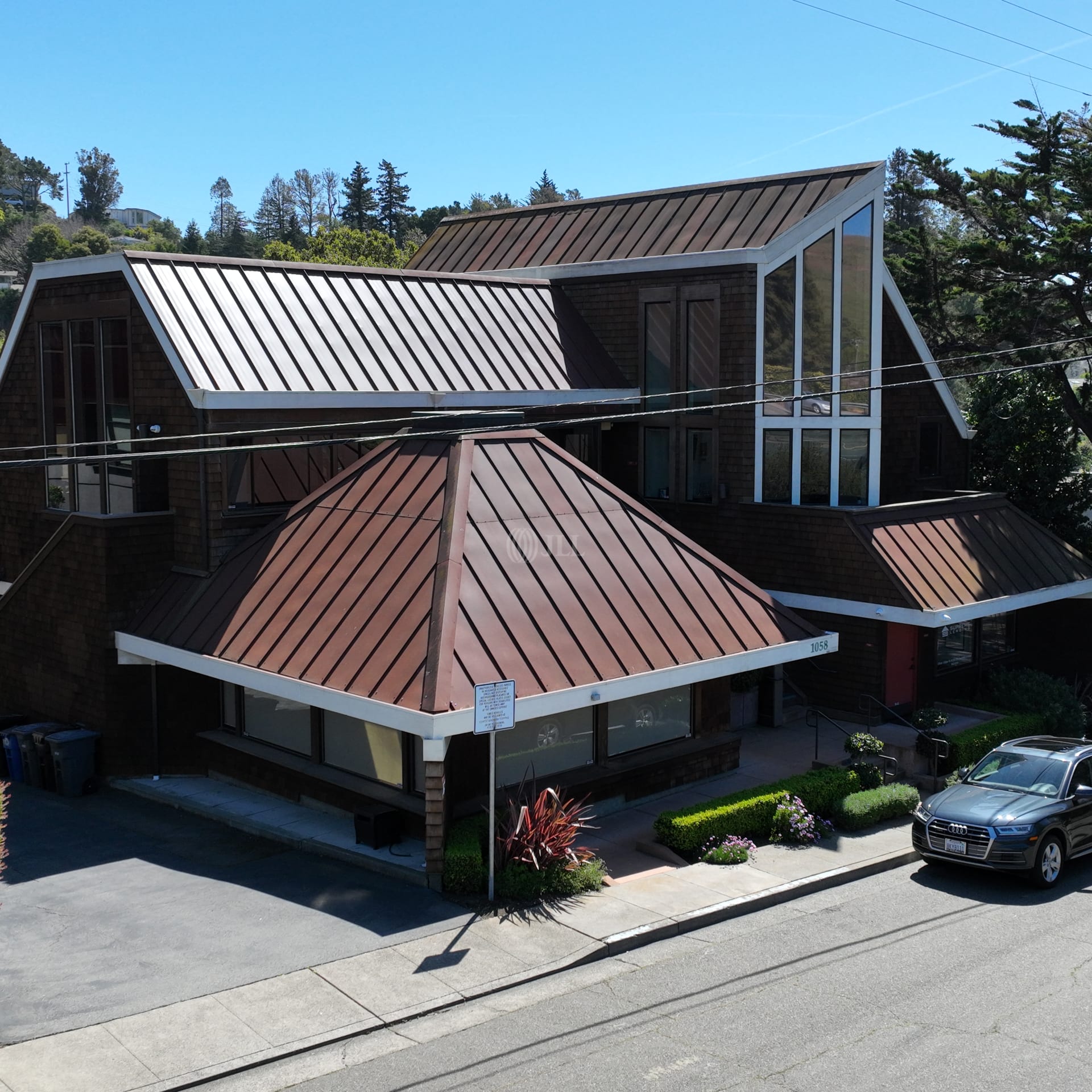 1058 Redwood Hwy Frontage Rd