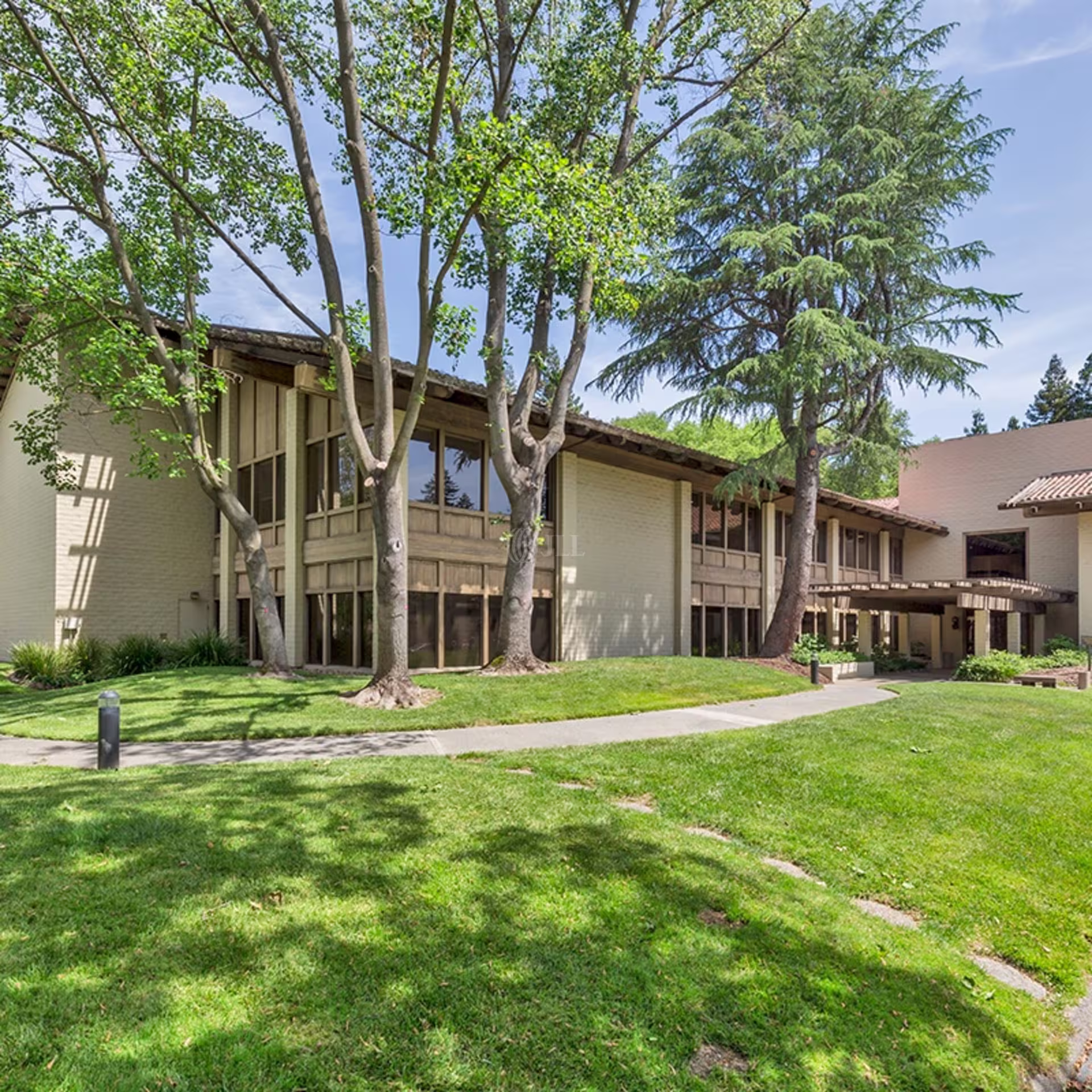 3620 American River Dr