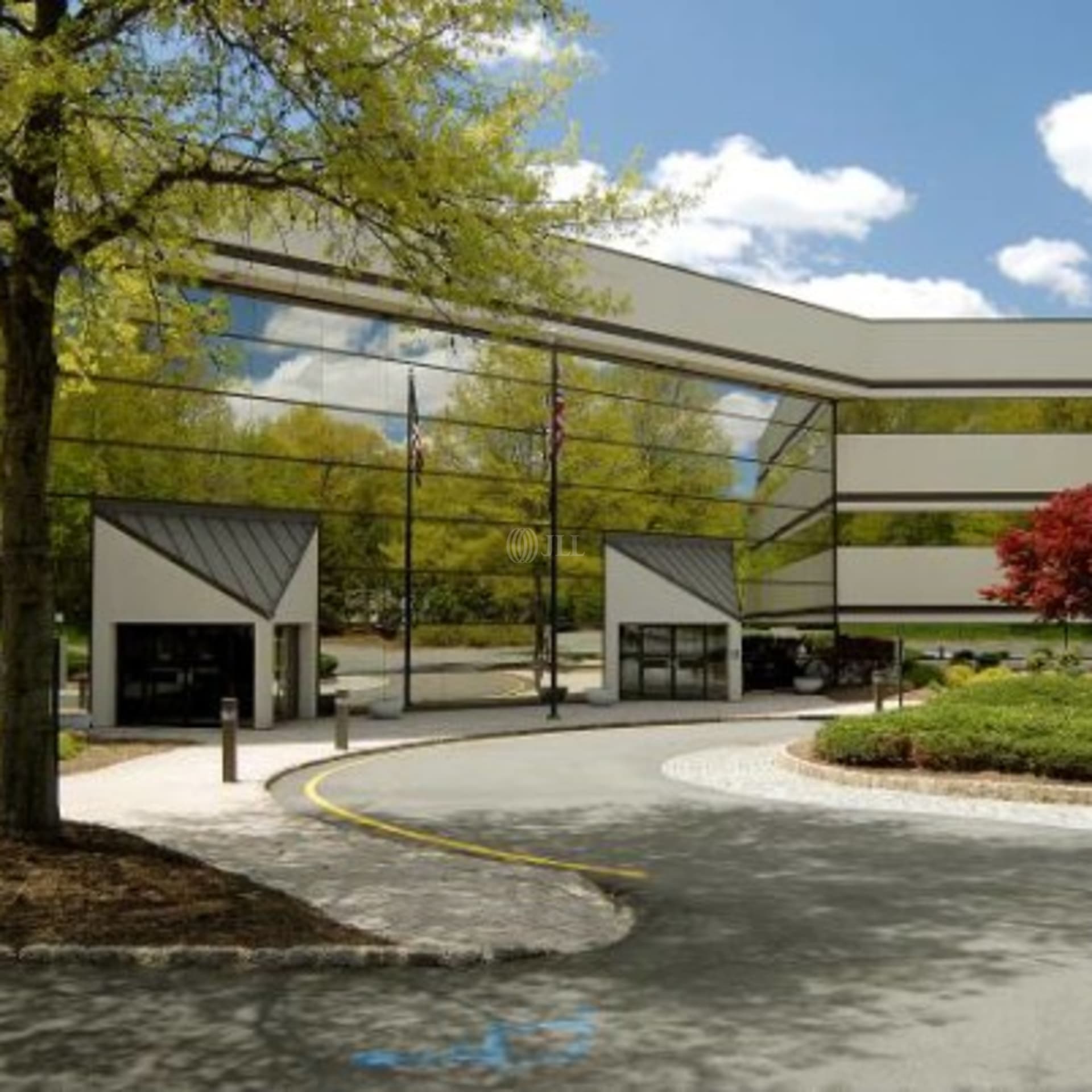 10 Waterview Blvd
