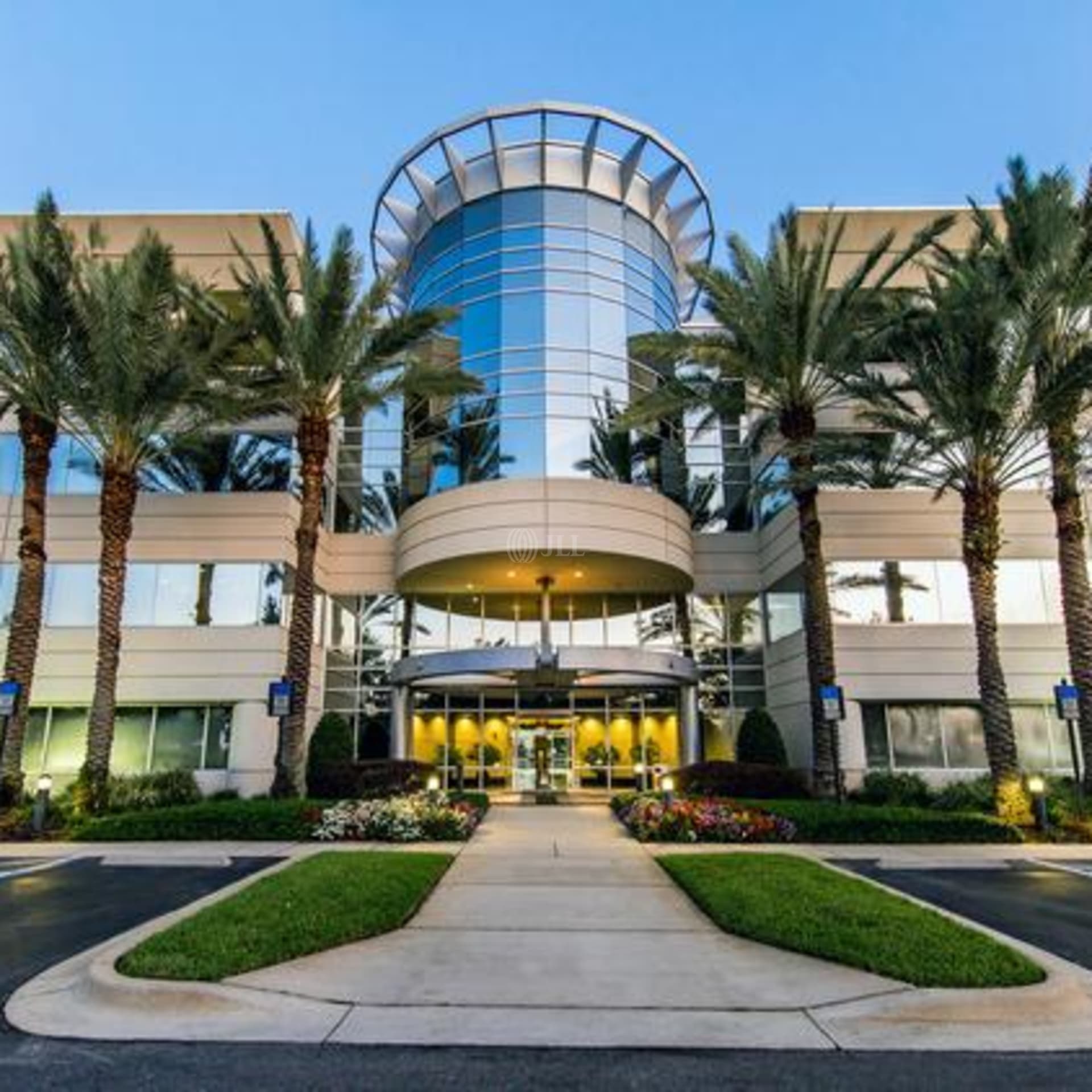 901 International Pkwy