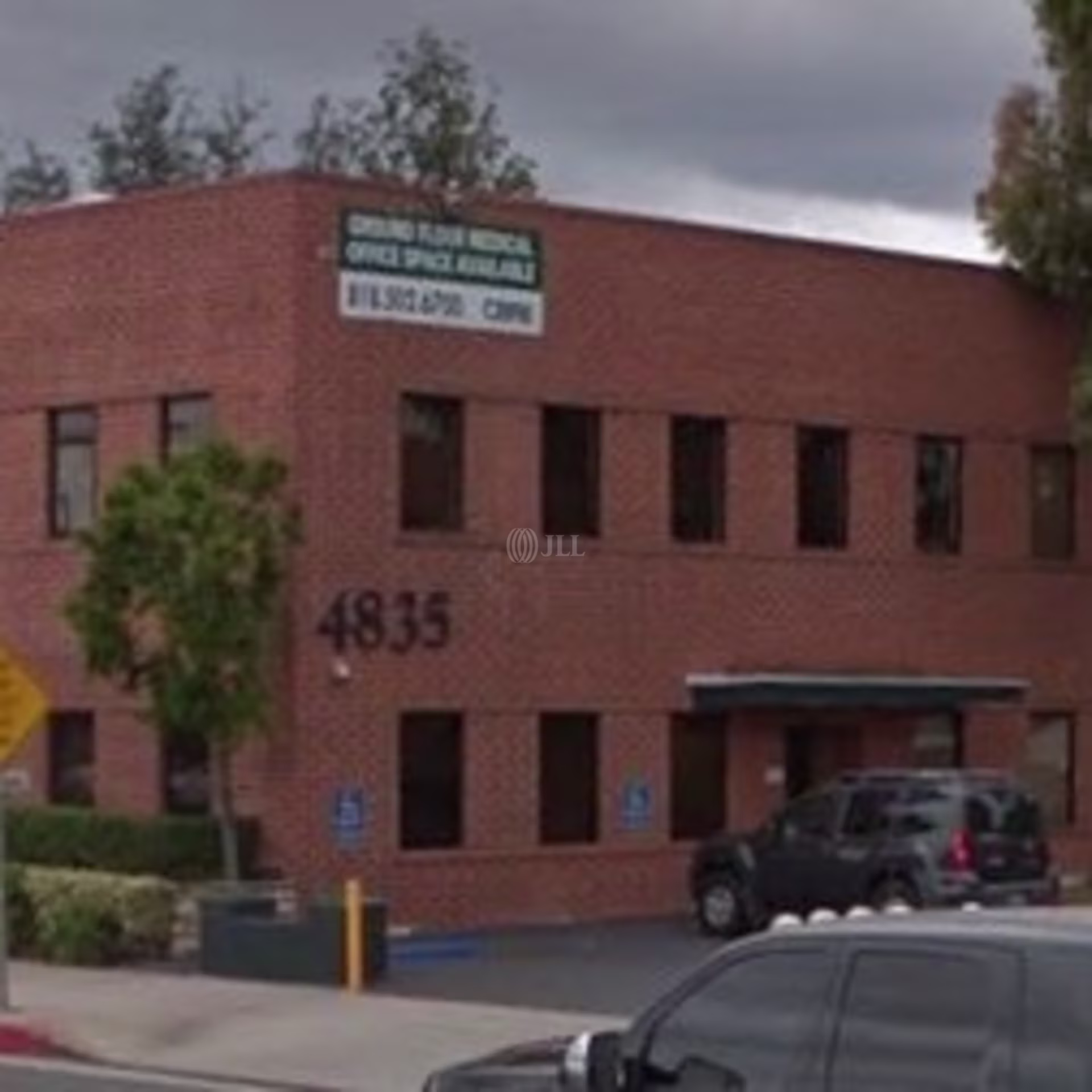 4835 Van Nuys Blvd