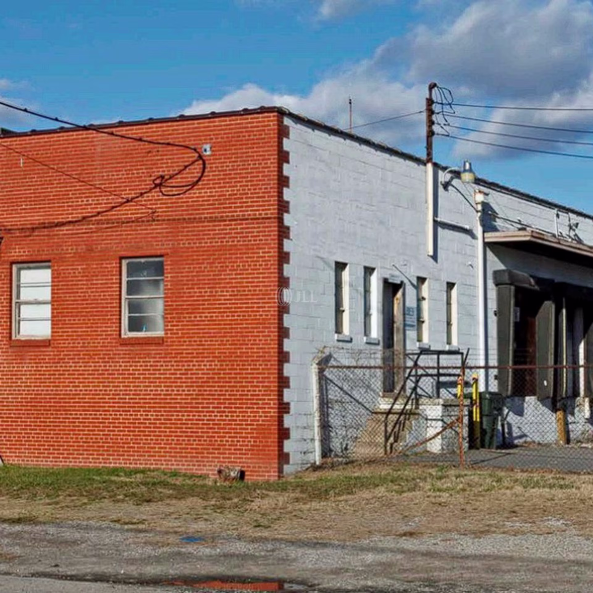 1000 Holly Spring Ave