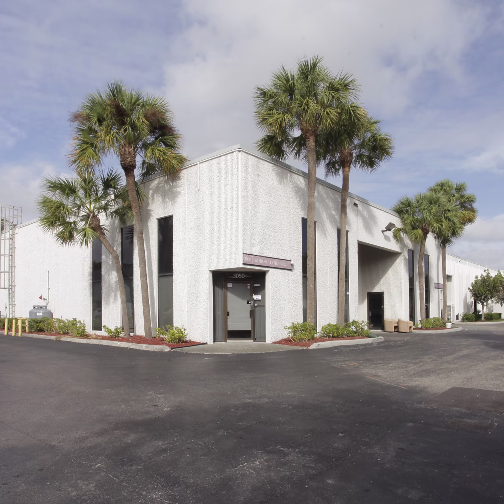 3012-3050 NW 25th Ave