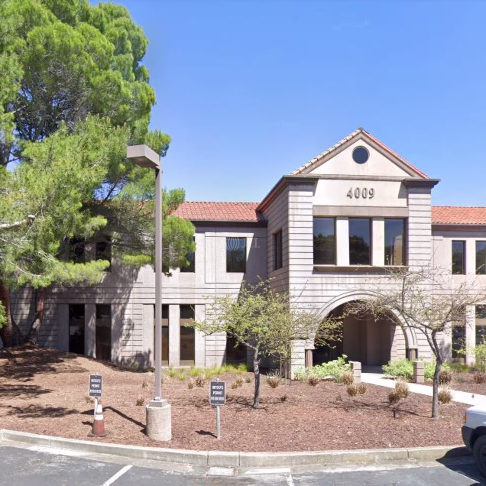 4009 Miranda Ave