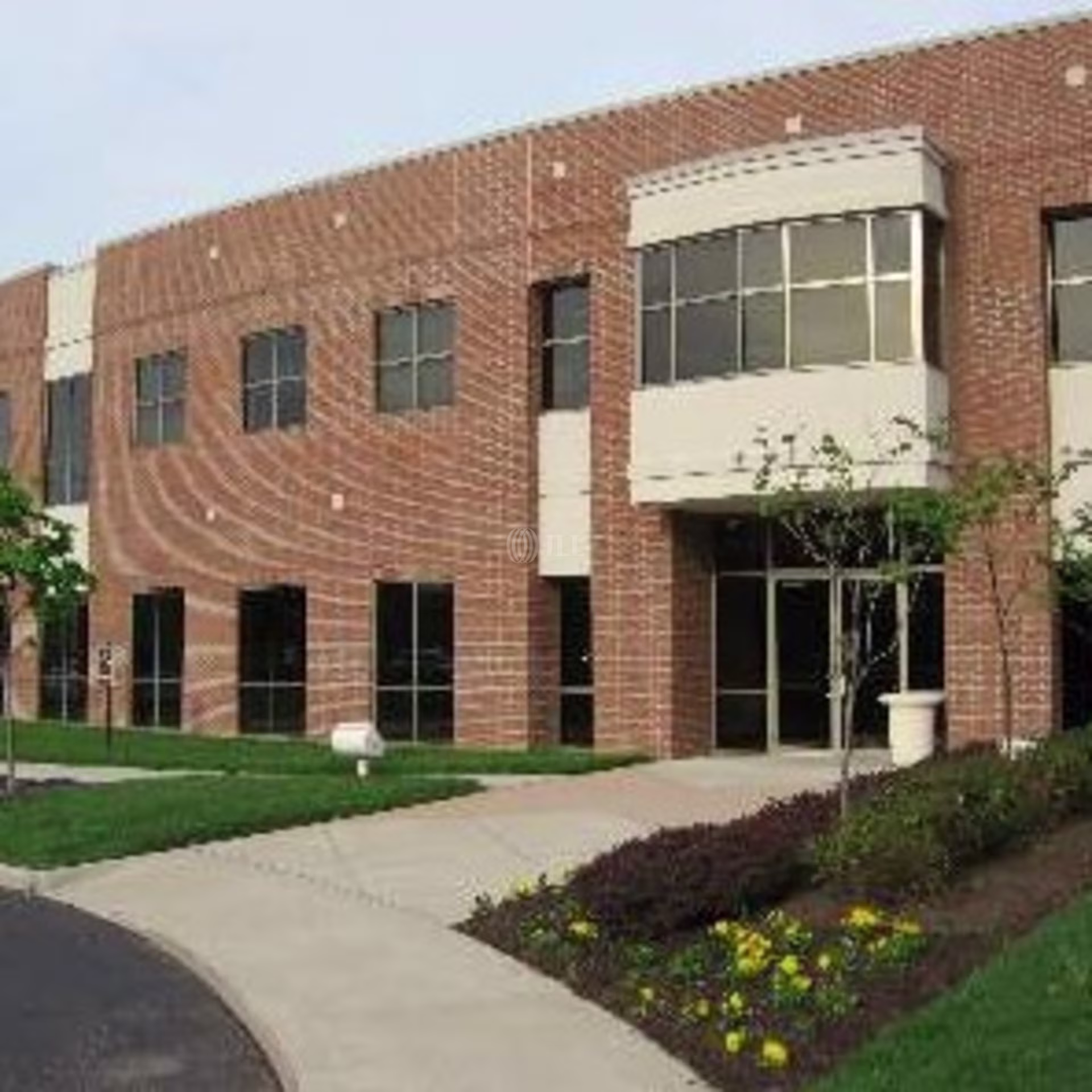 700 Taylor Rd