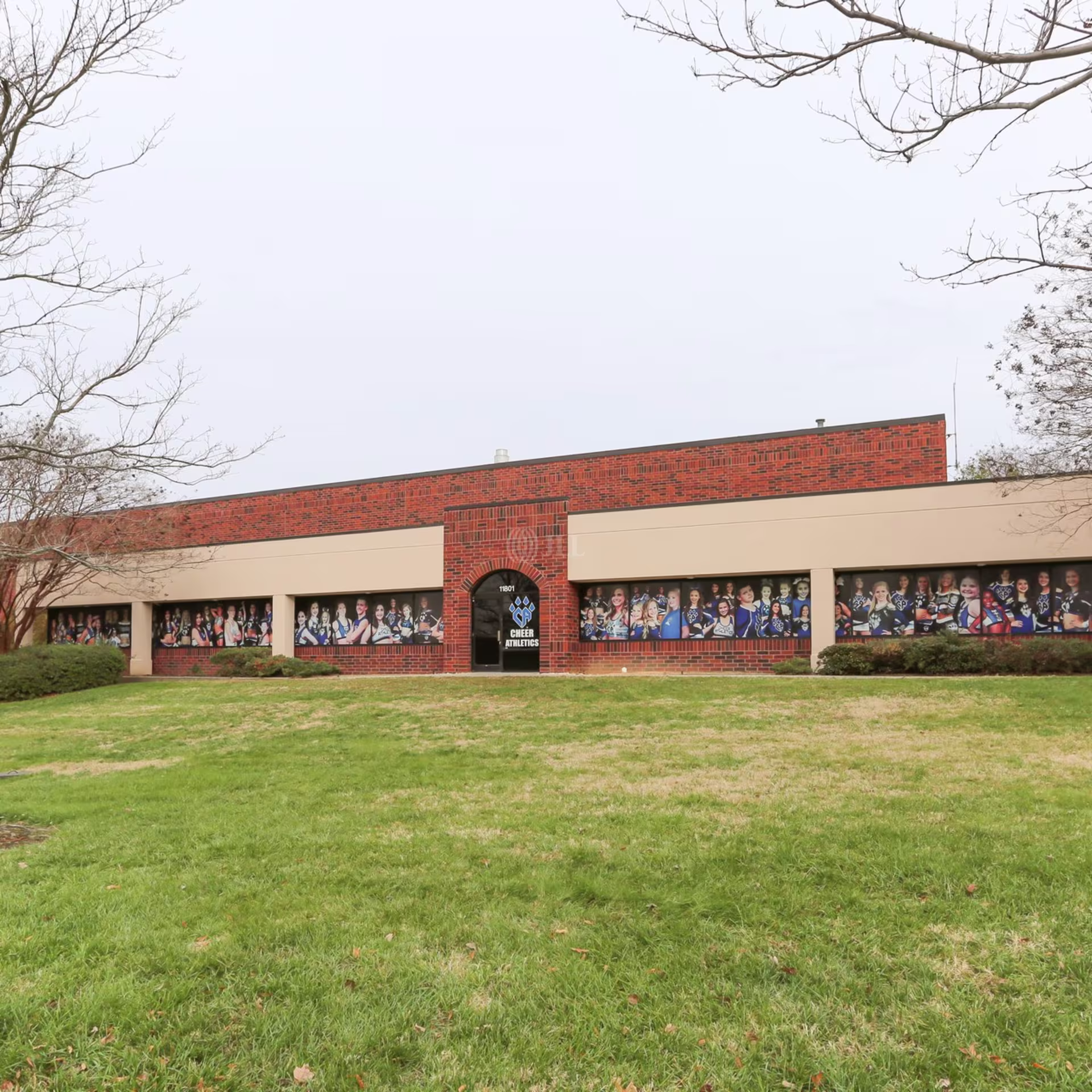11801 Vance Davis Dr