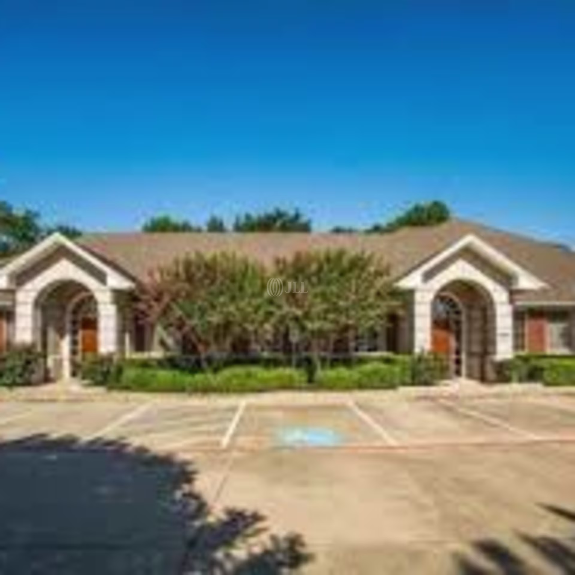 2401 Mustang Dr