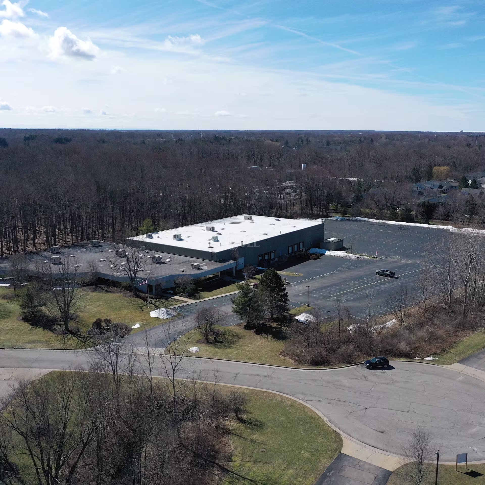 13 Centre Dr