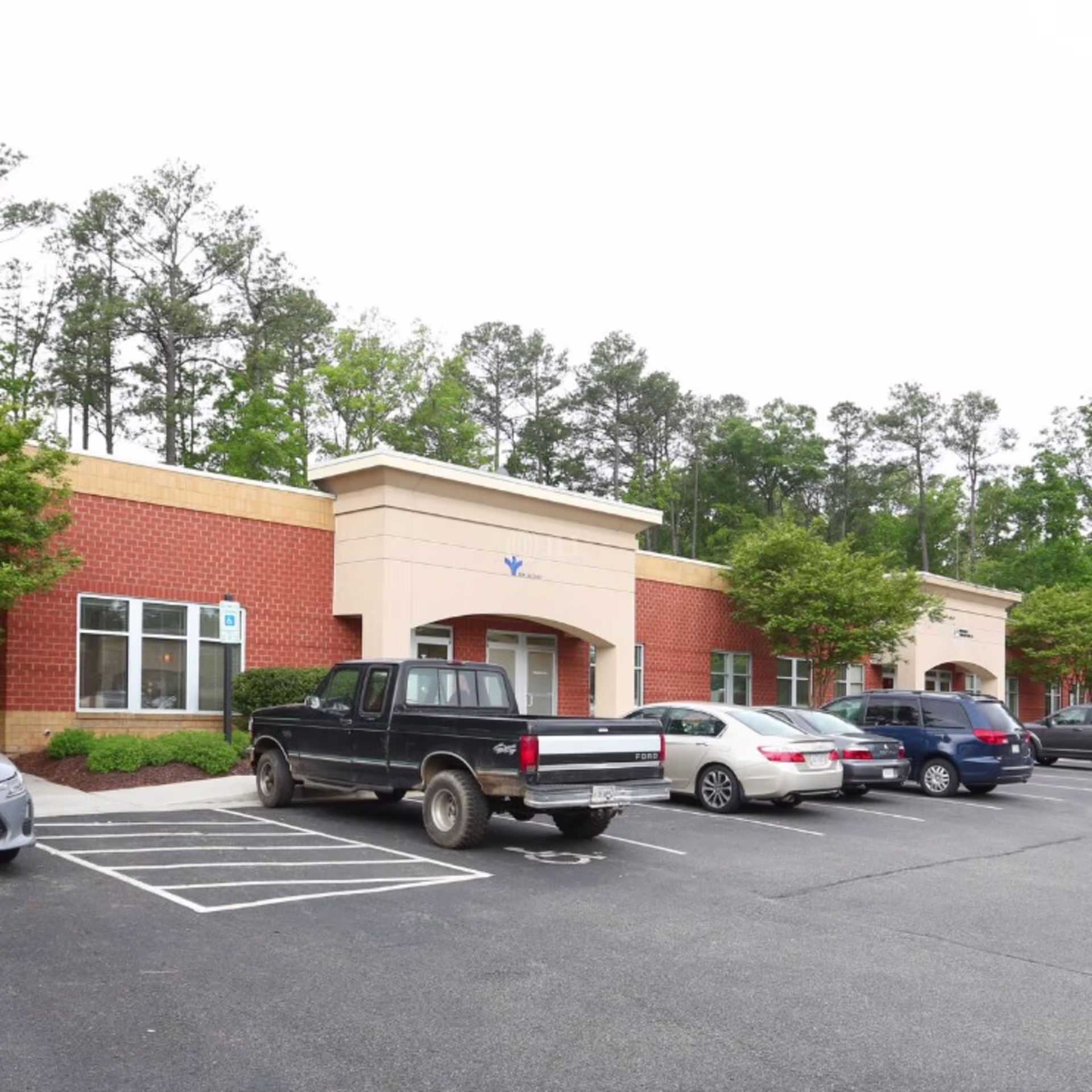 5207 Hickory Park Dr