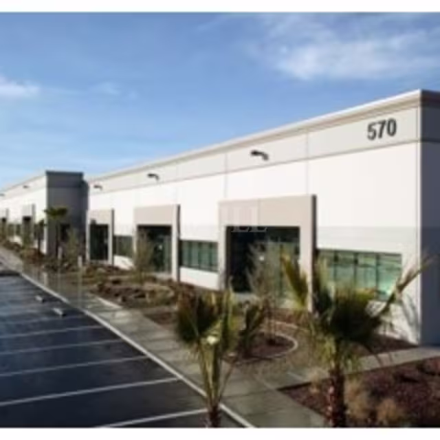 Cheyenne Commerce Center — Lease in North Las Vegas, NV, photo 3 of 4