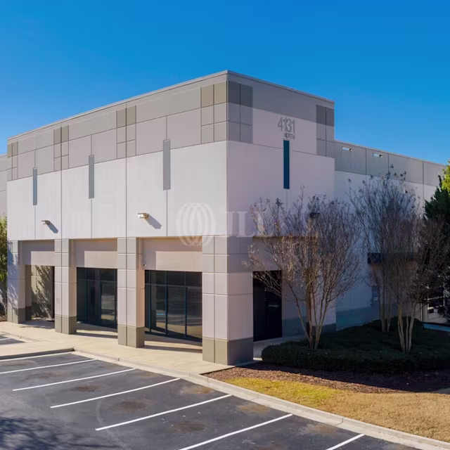 Southmeadow A — Lease in Atlanta, GA, photo 3 of 4
