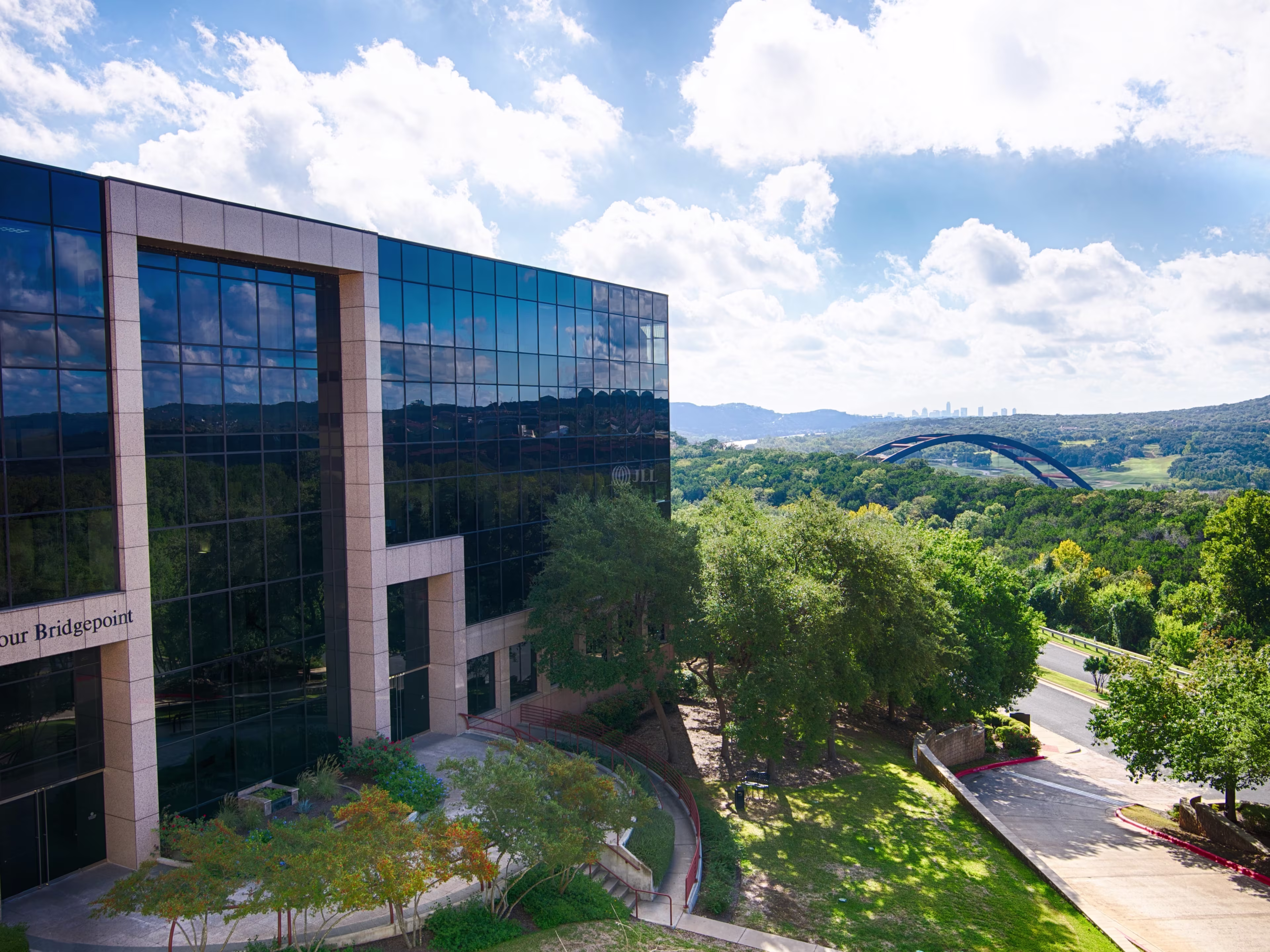 Bridgepoint Square 4