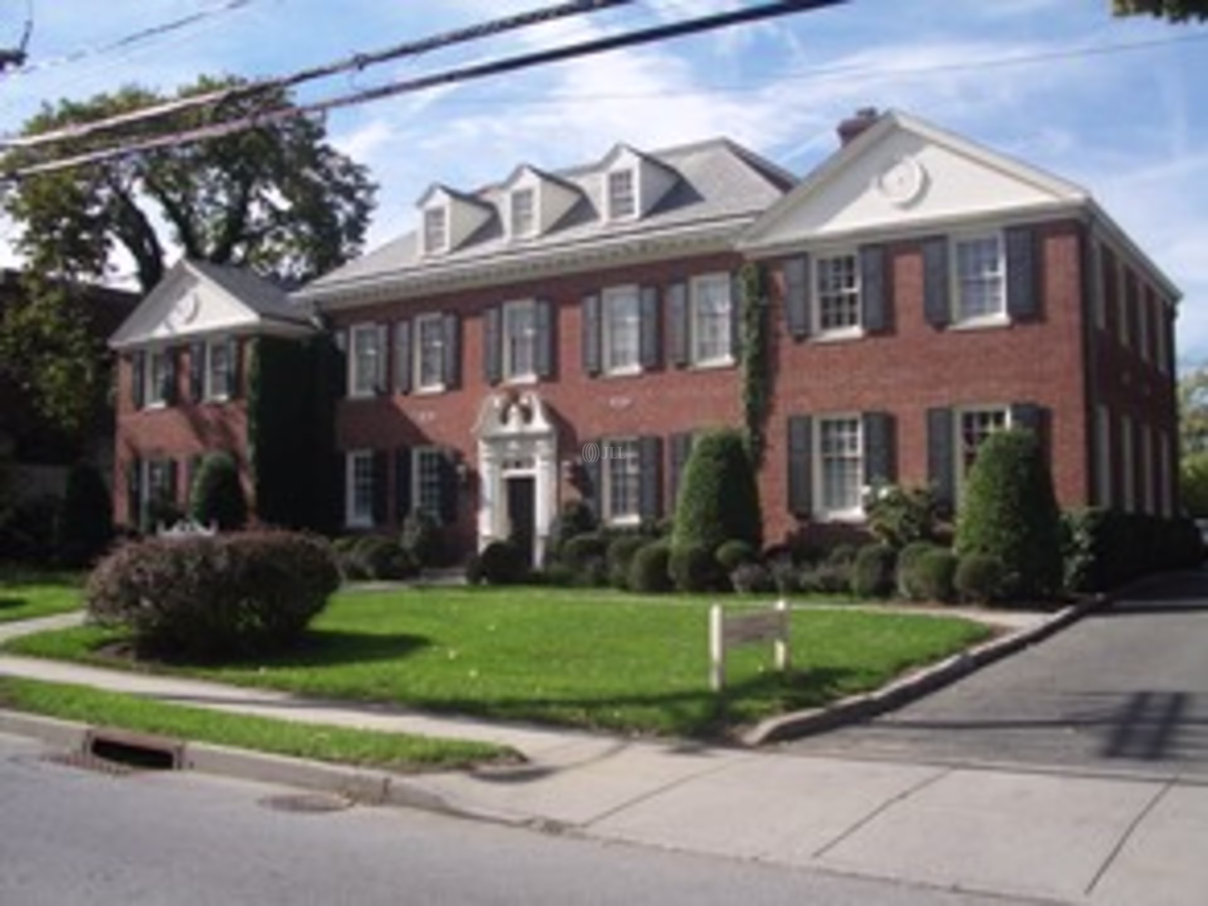 88 Field Point