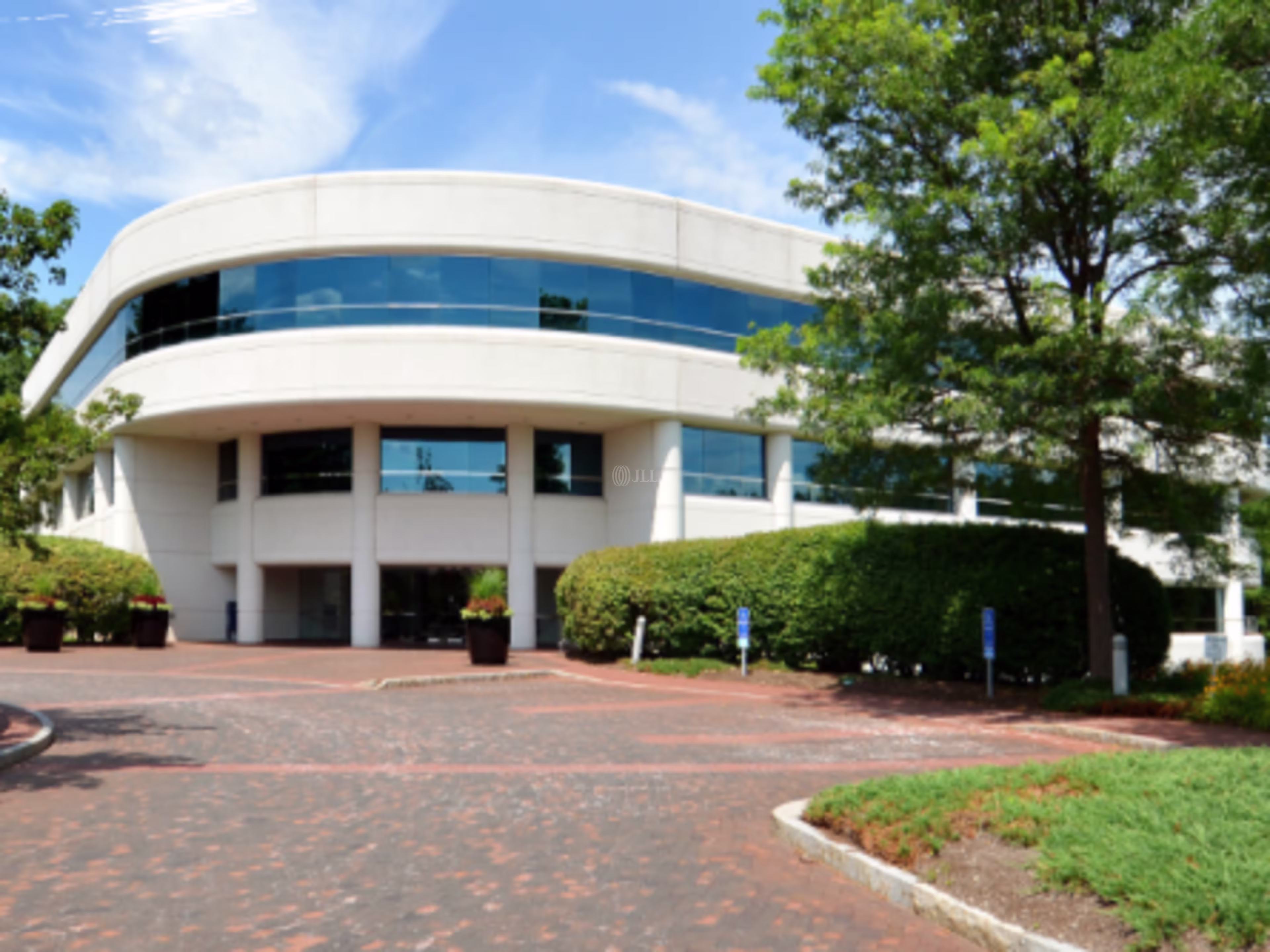 100 Northfield Drive