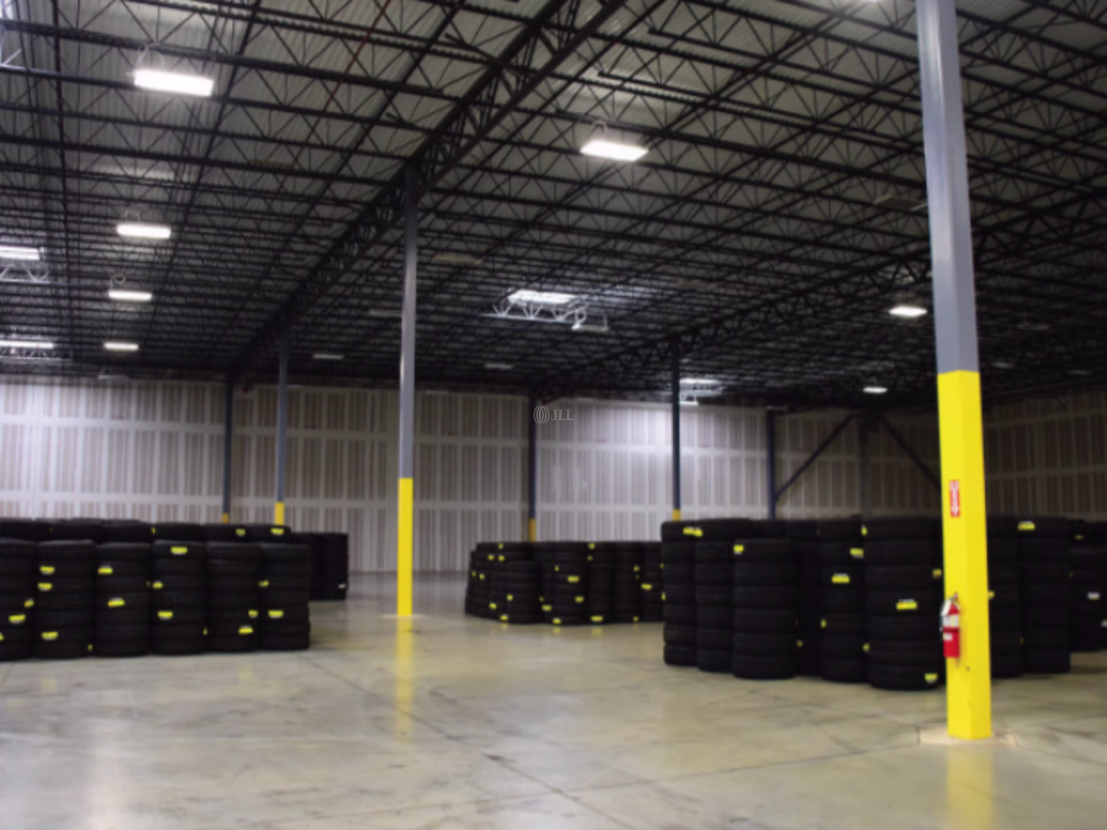 Bent Oak Industrial Park, Bldg 100
