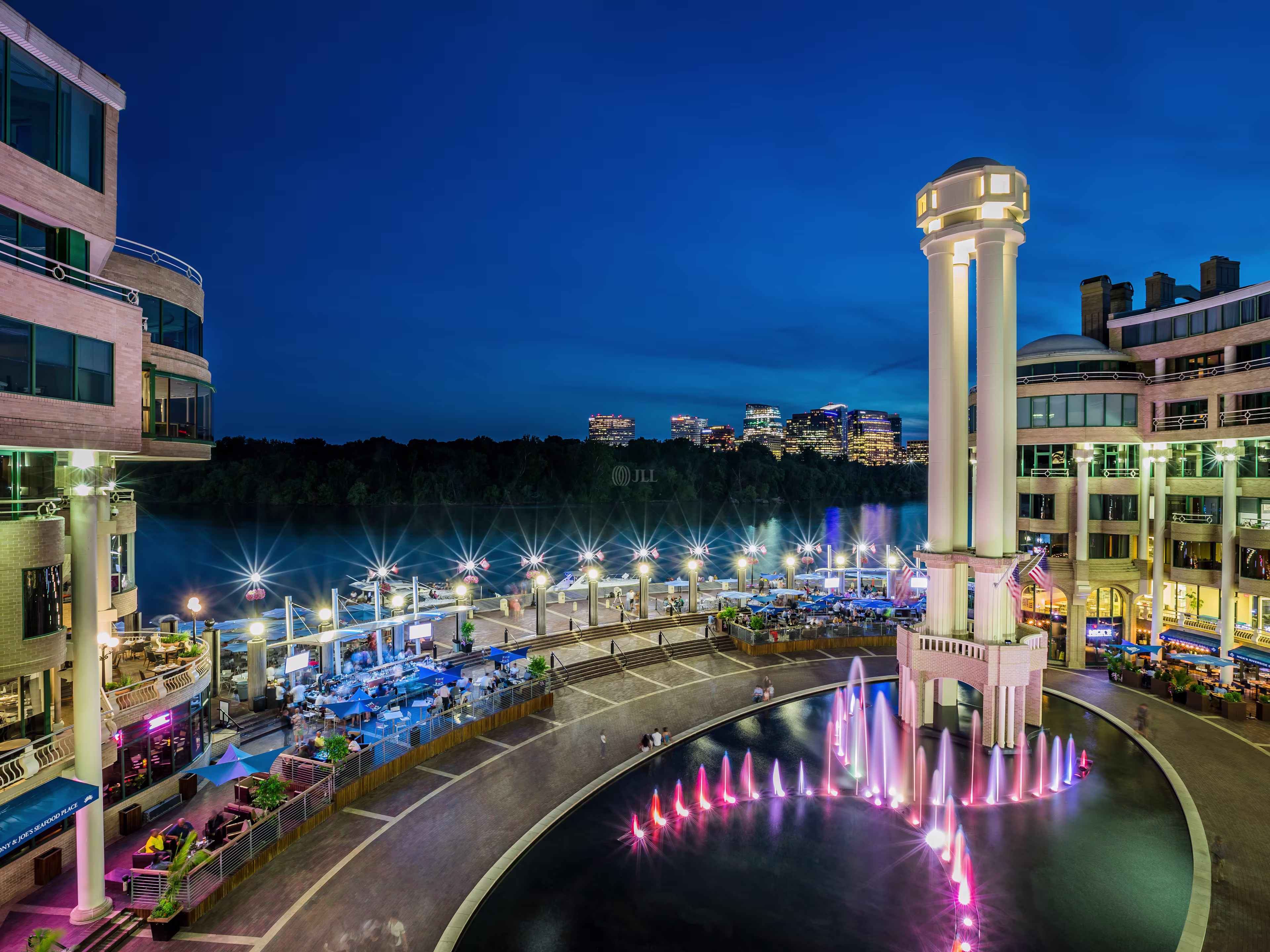 Washington Harbour West