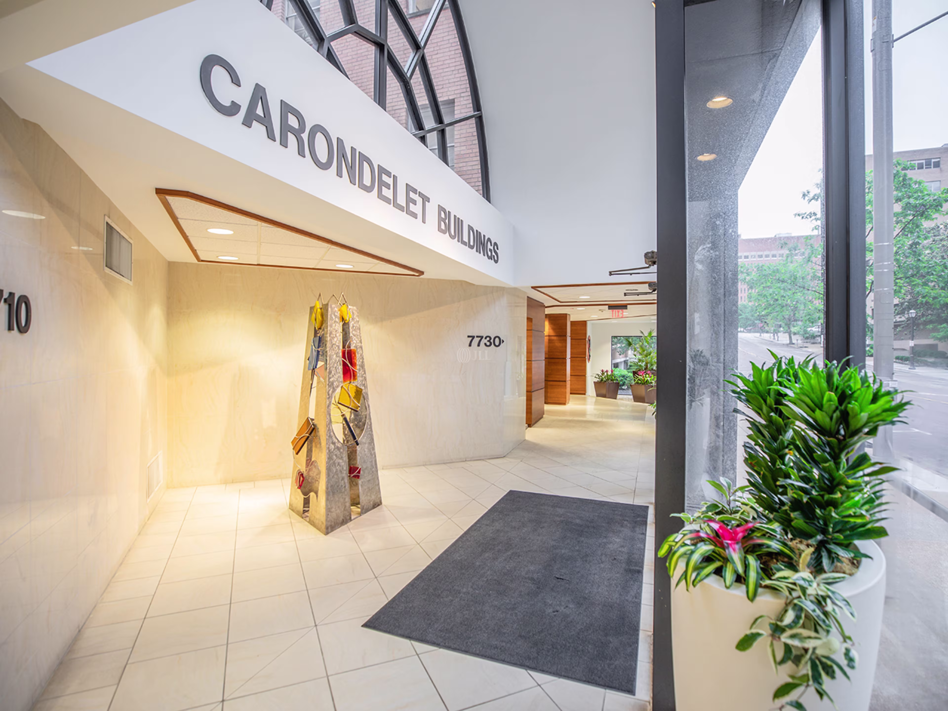 Carondelet West