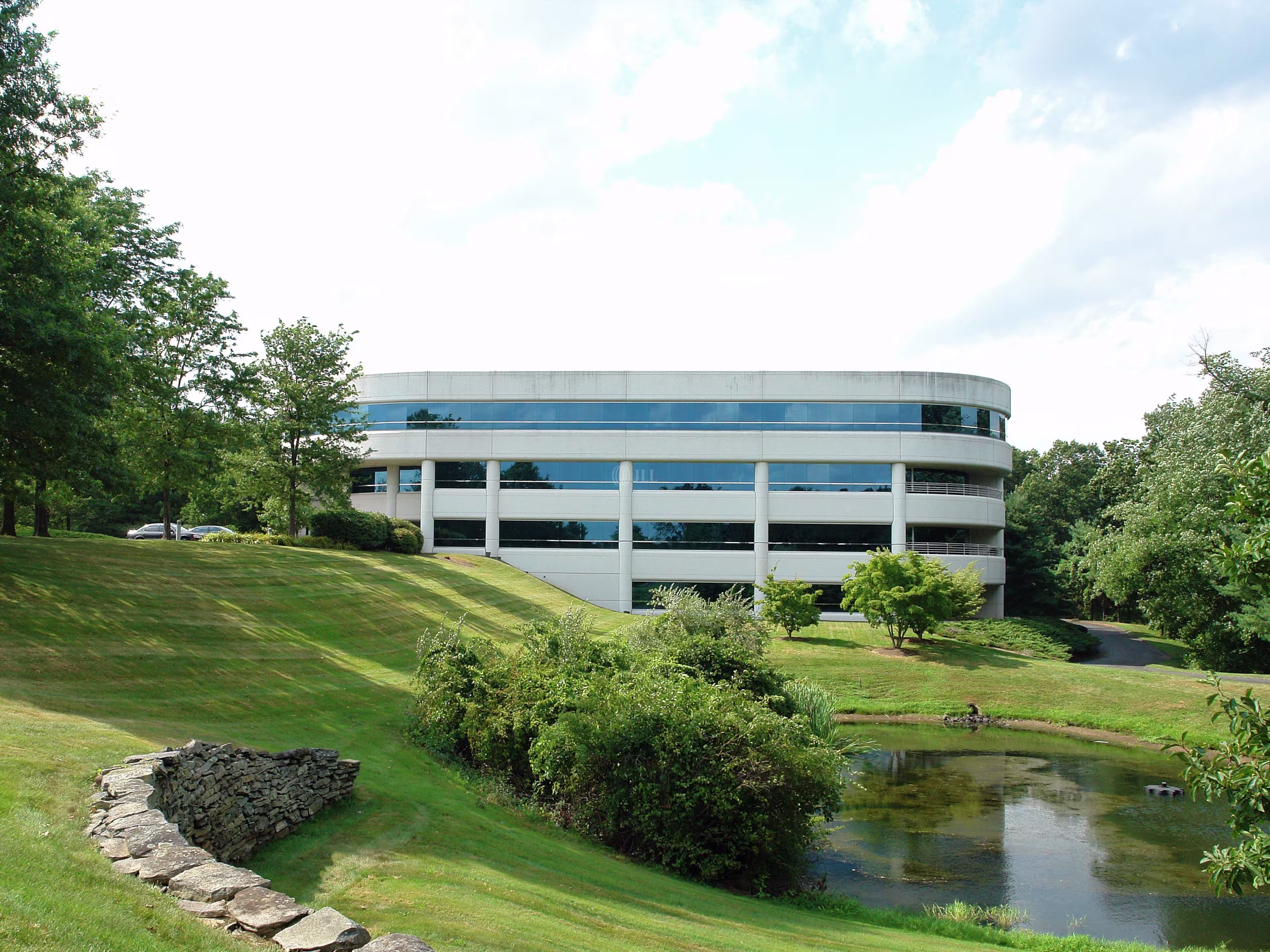 100 Northfield Drive