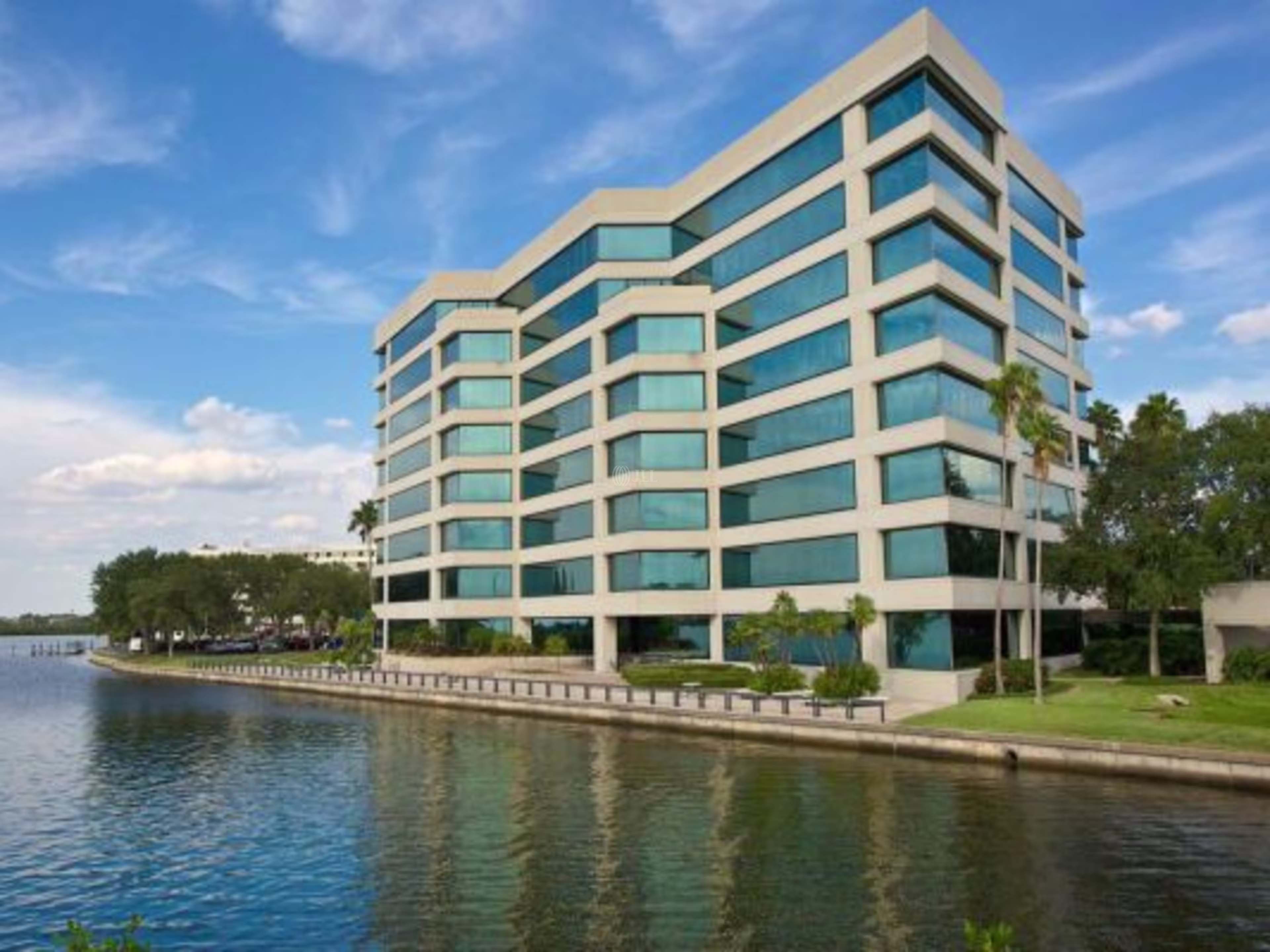 Rocky Point Centre