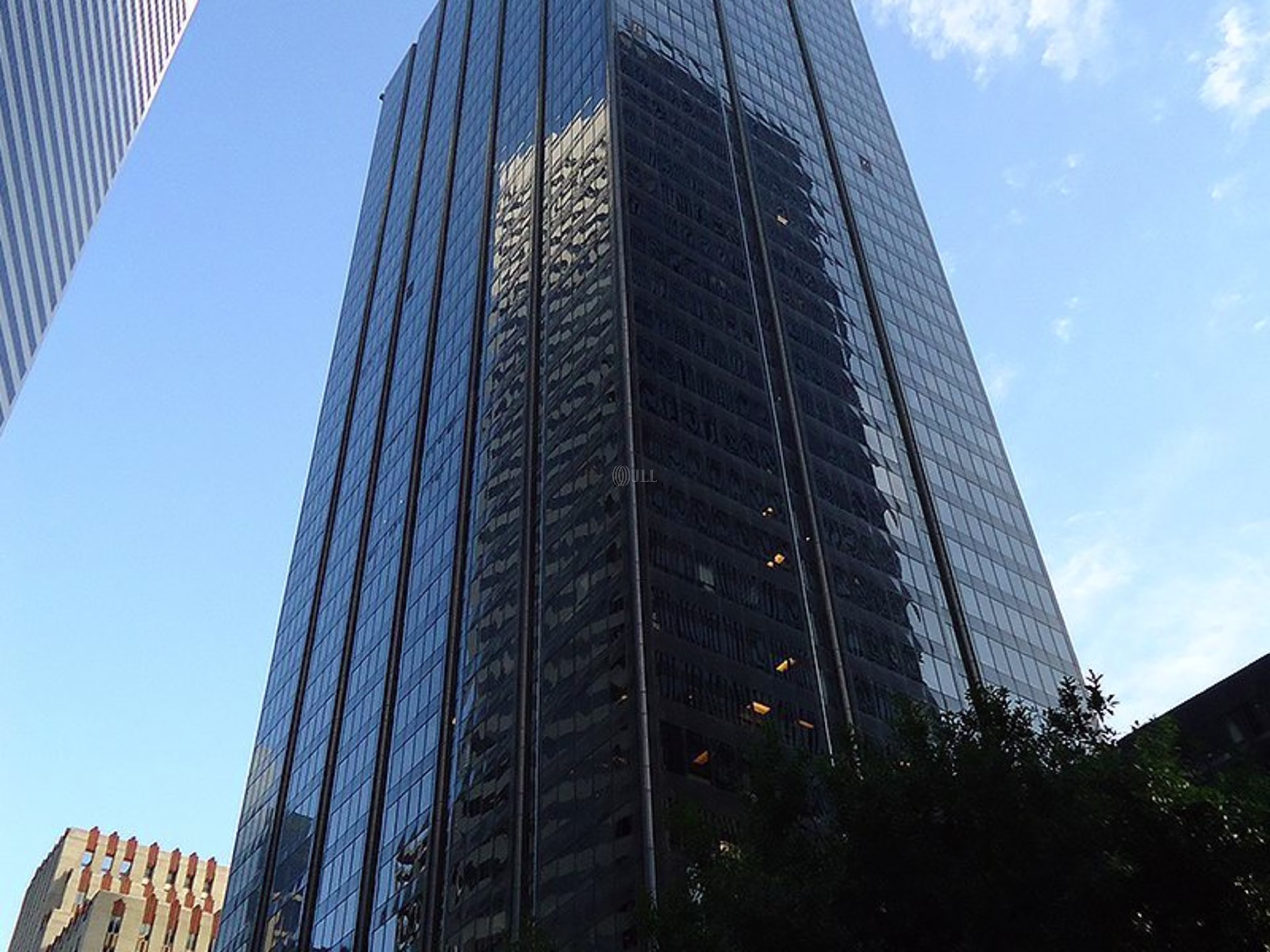 2 Houston Center