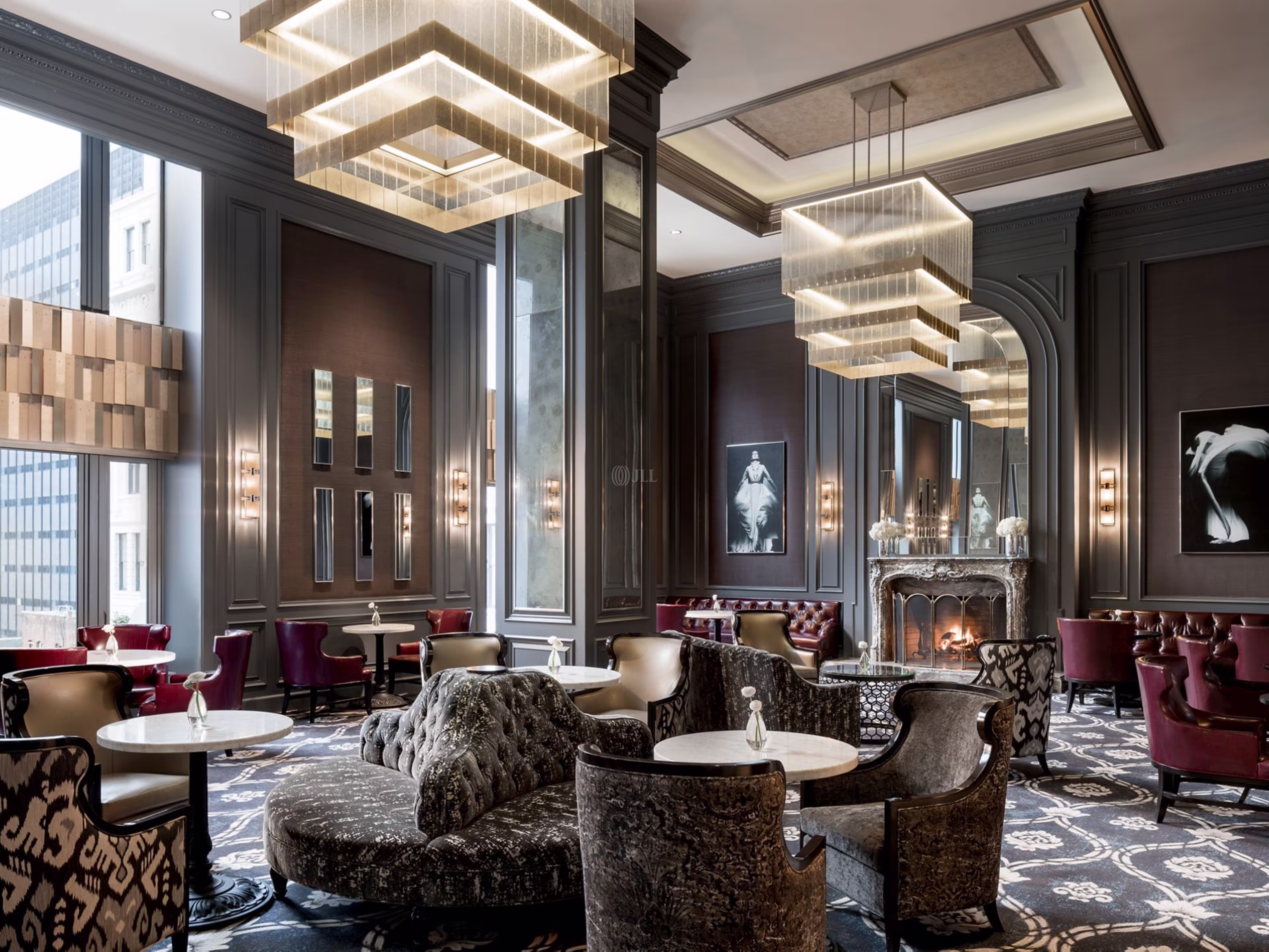 The Ritz-Carlton Hotel - Retail