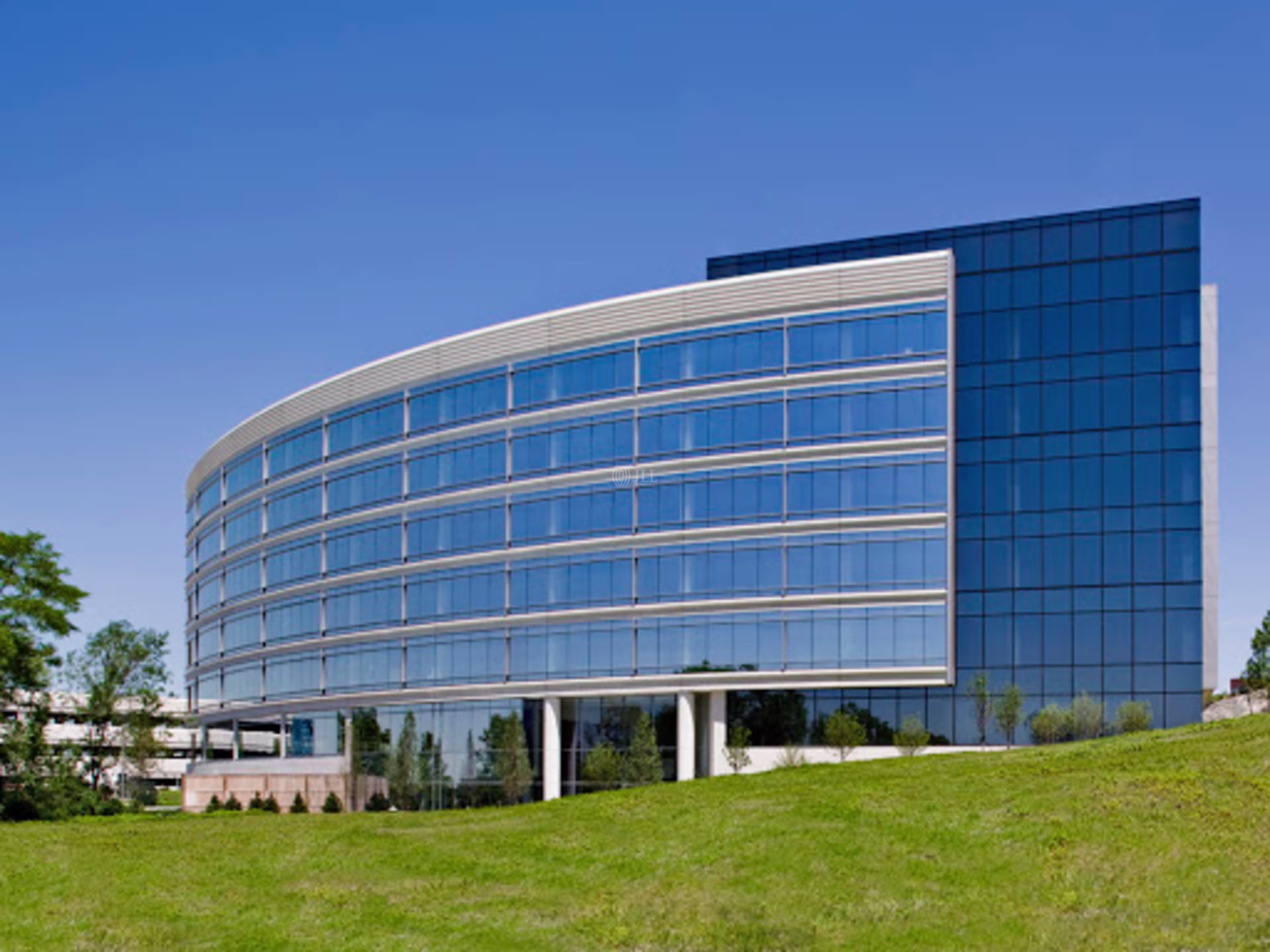 77 CityPoint
