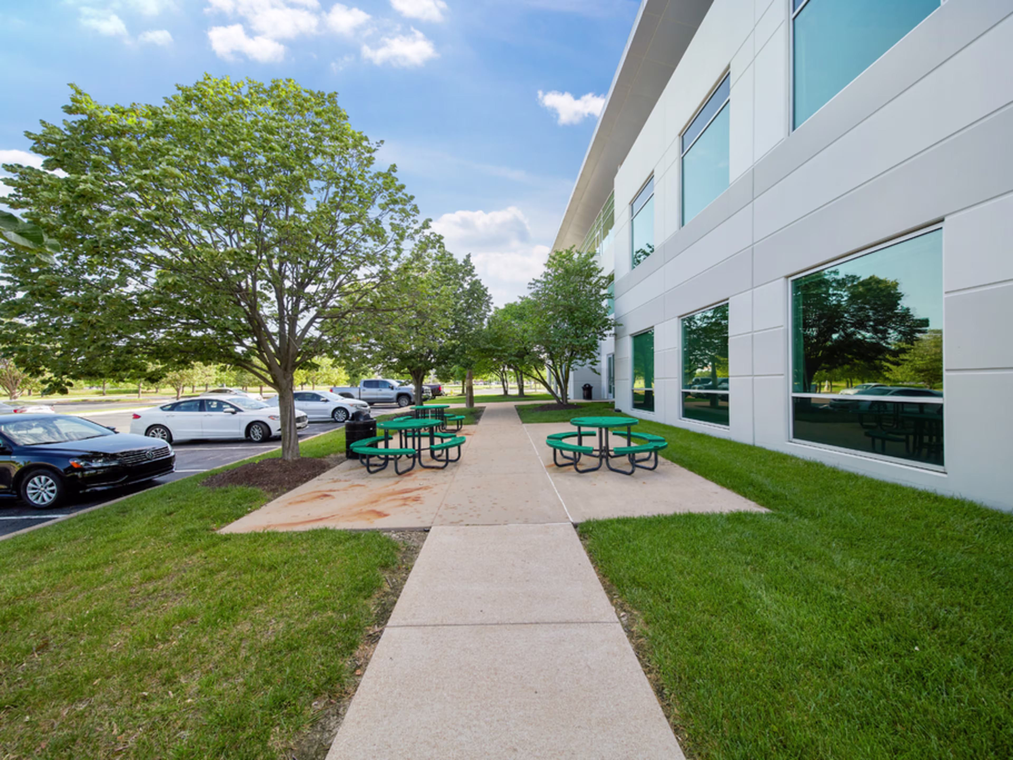 Riverport Commons IV