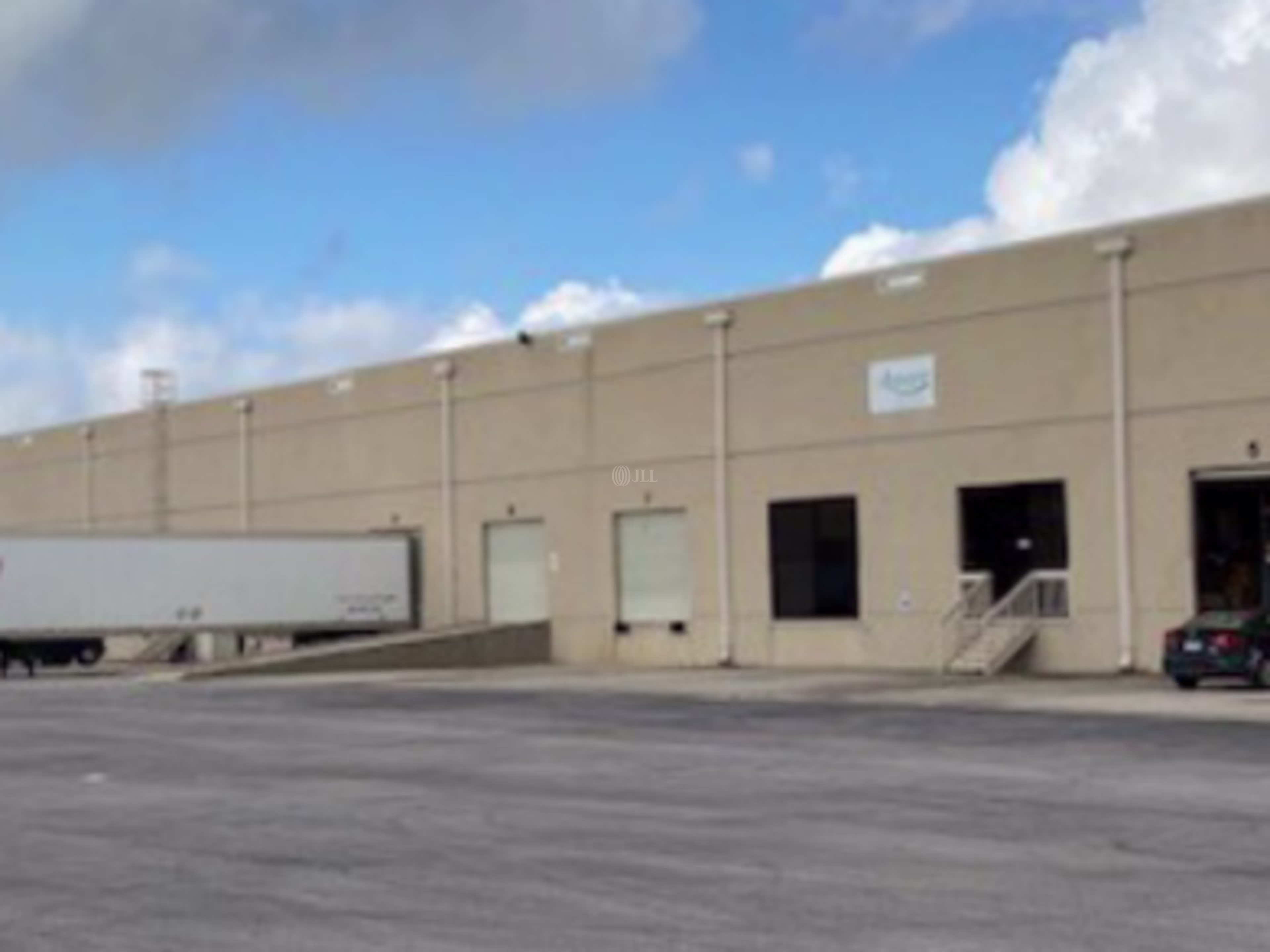 Macro Distribution Center Bldg 3