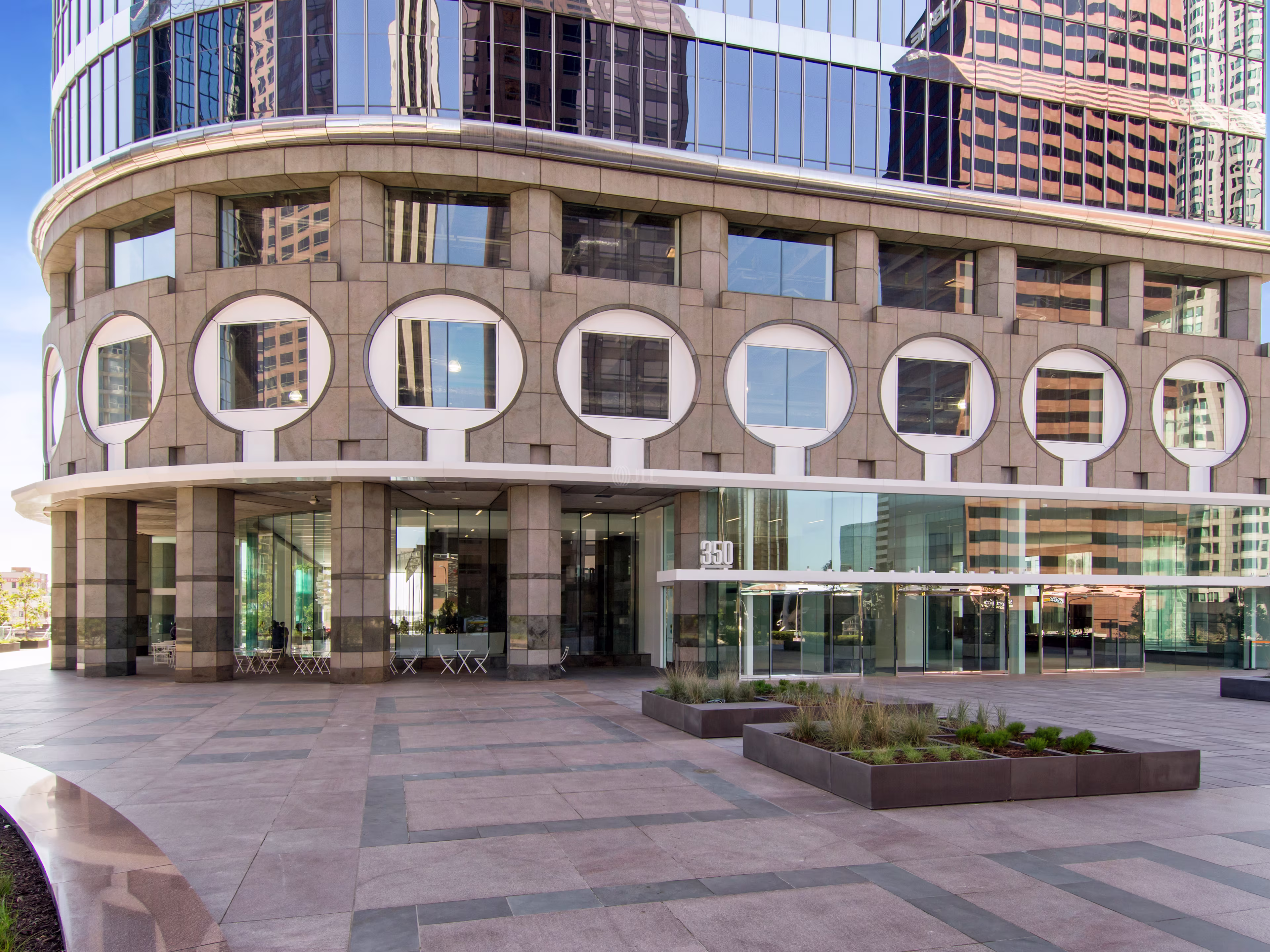 Two California Plaza