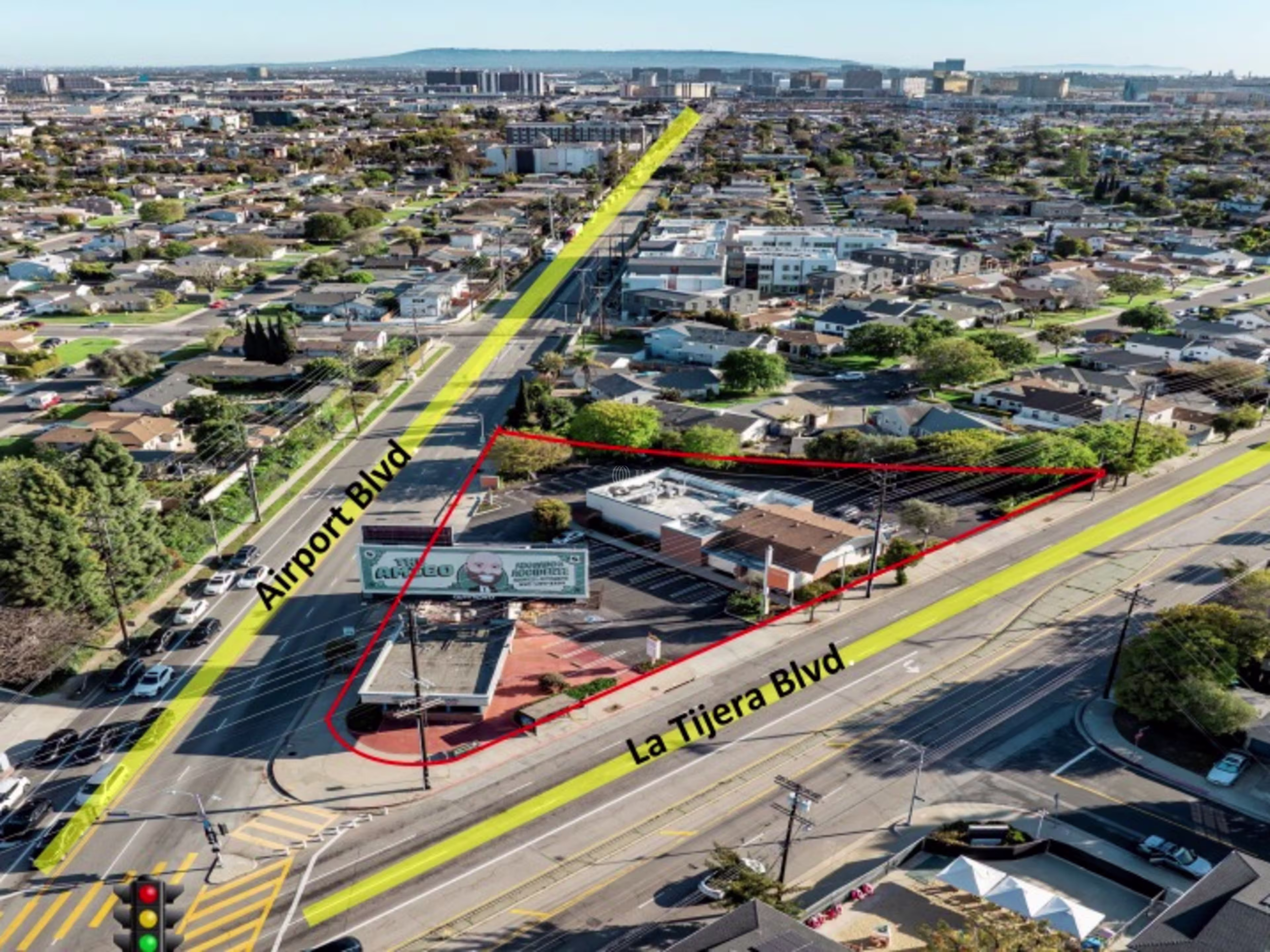 7900 La Tijera Blvd