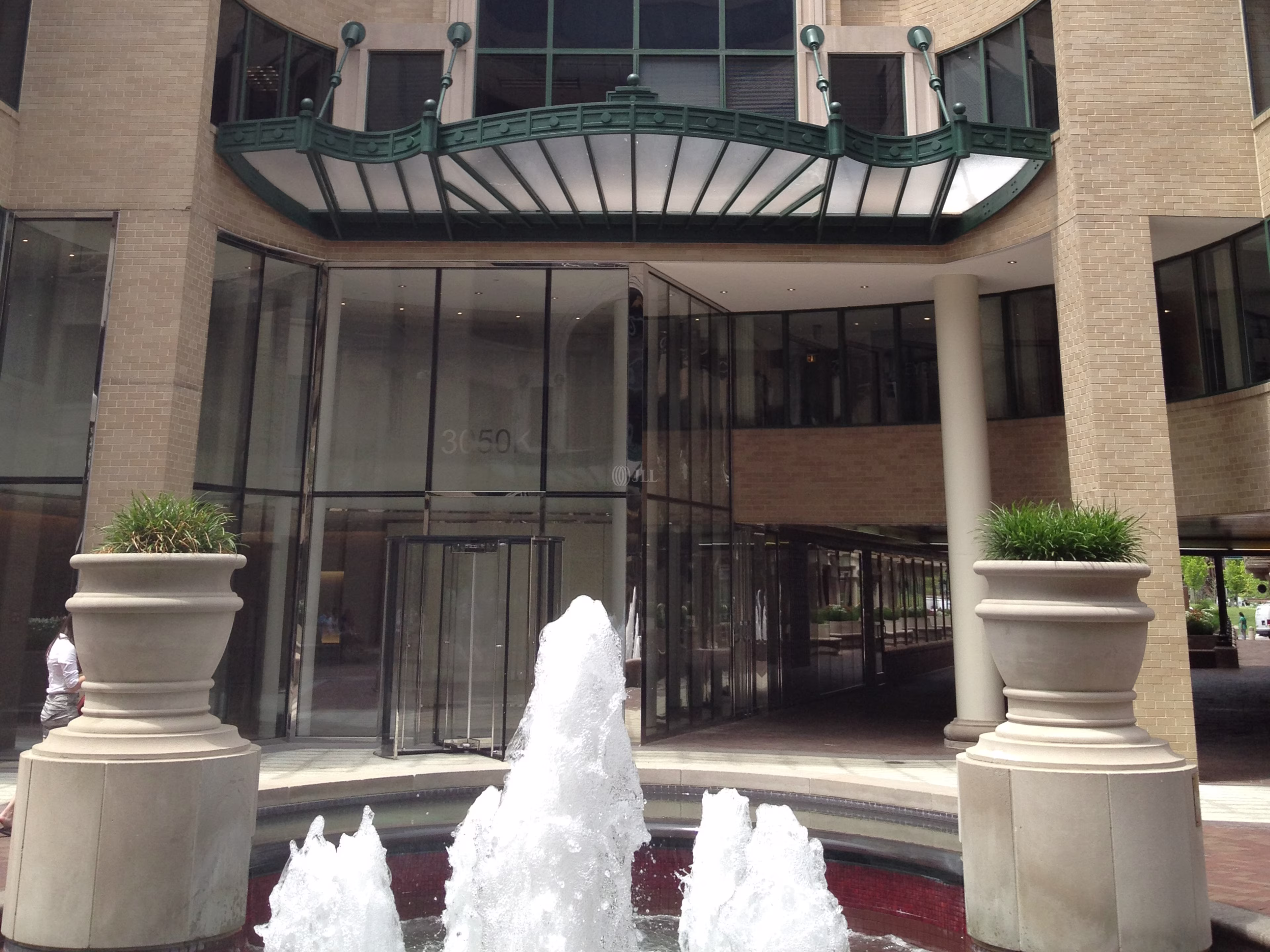 Washington Harbour West