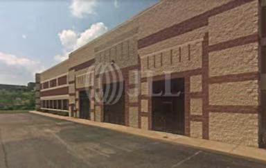 Twinsburg Bus Campus 1 — Lease in Twinsburg, OH, photo 4 of 8