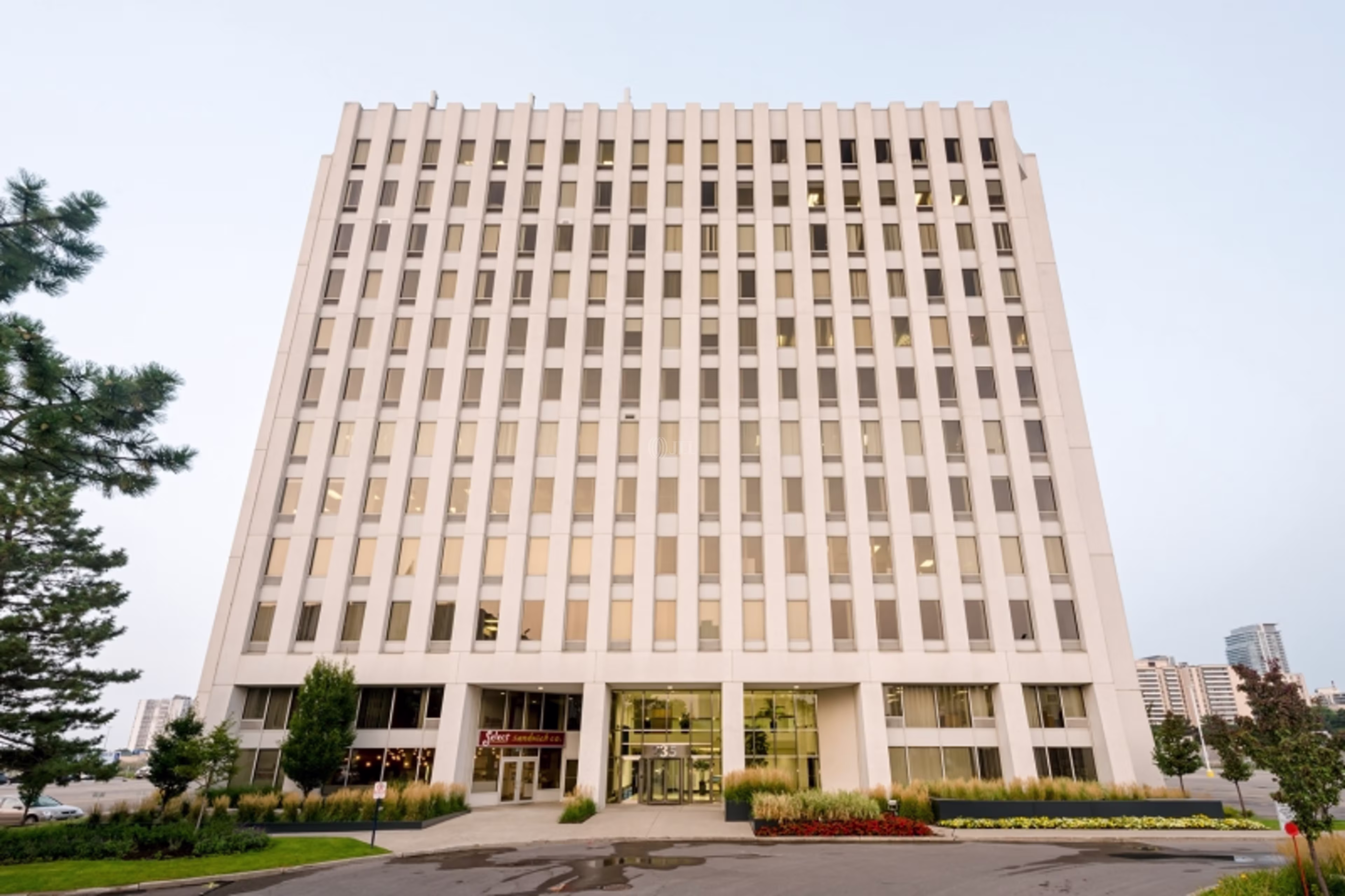 235 Yorkland Boulevard