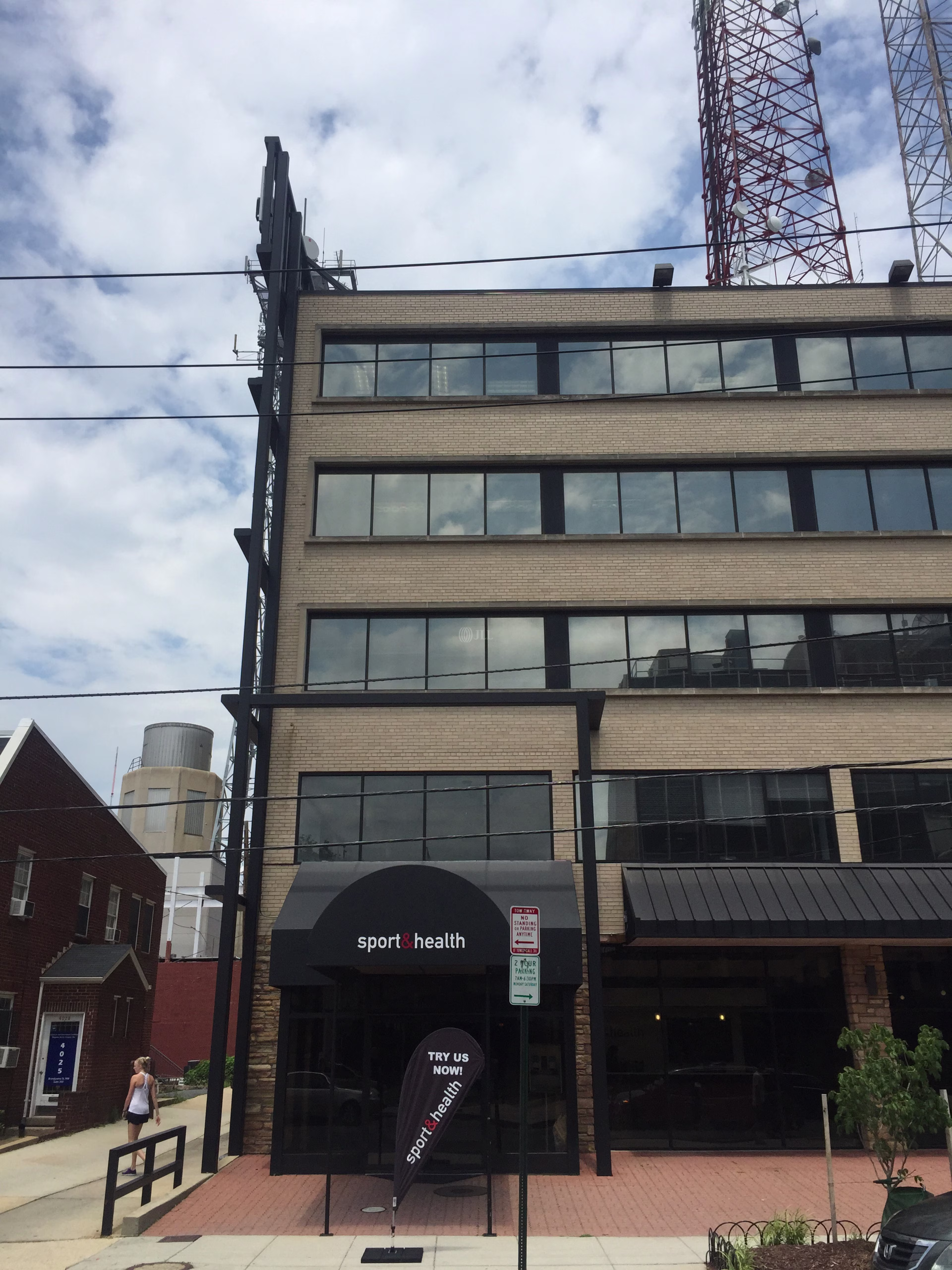 4001 Brandywine St NW