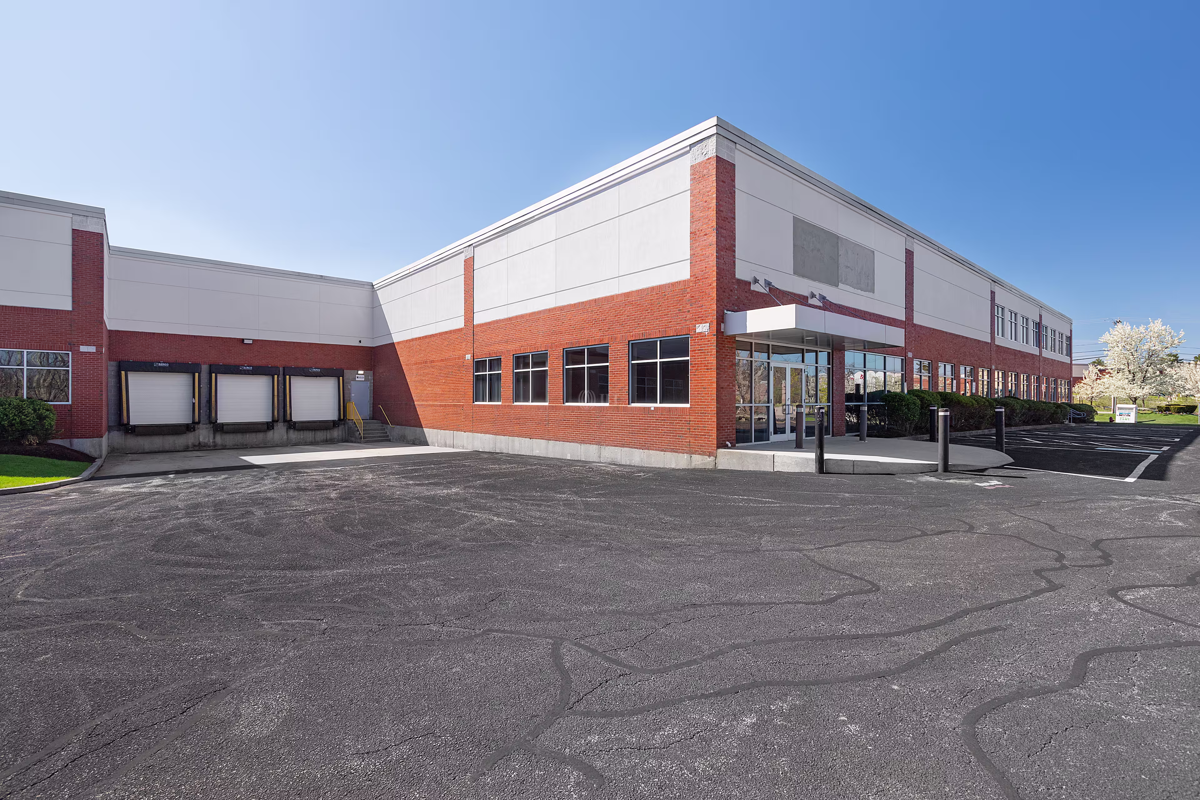800 Technology Center Dr