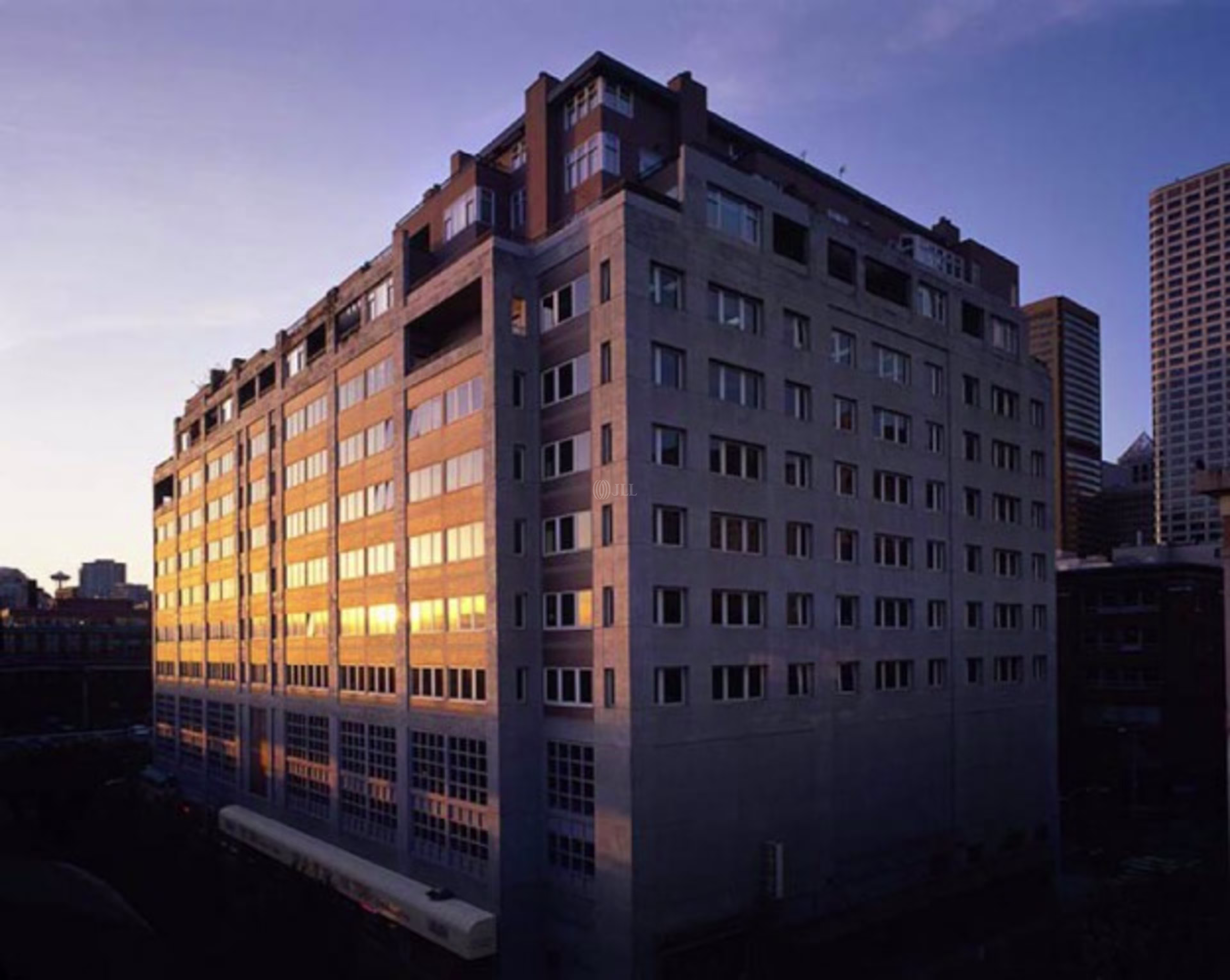 1001-1011 Western Ave