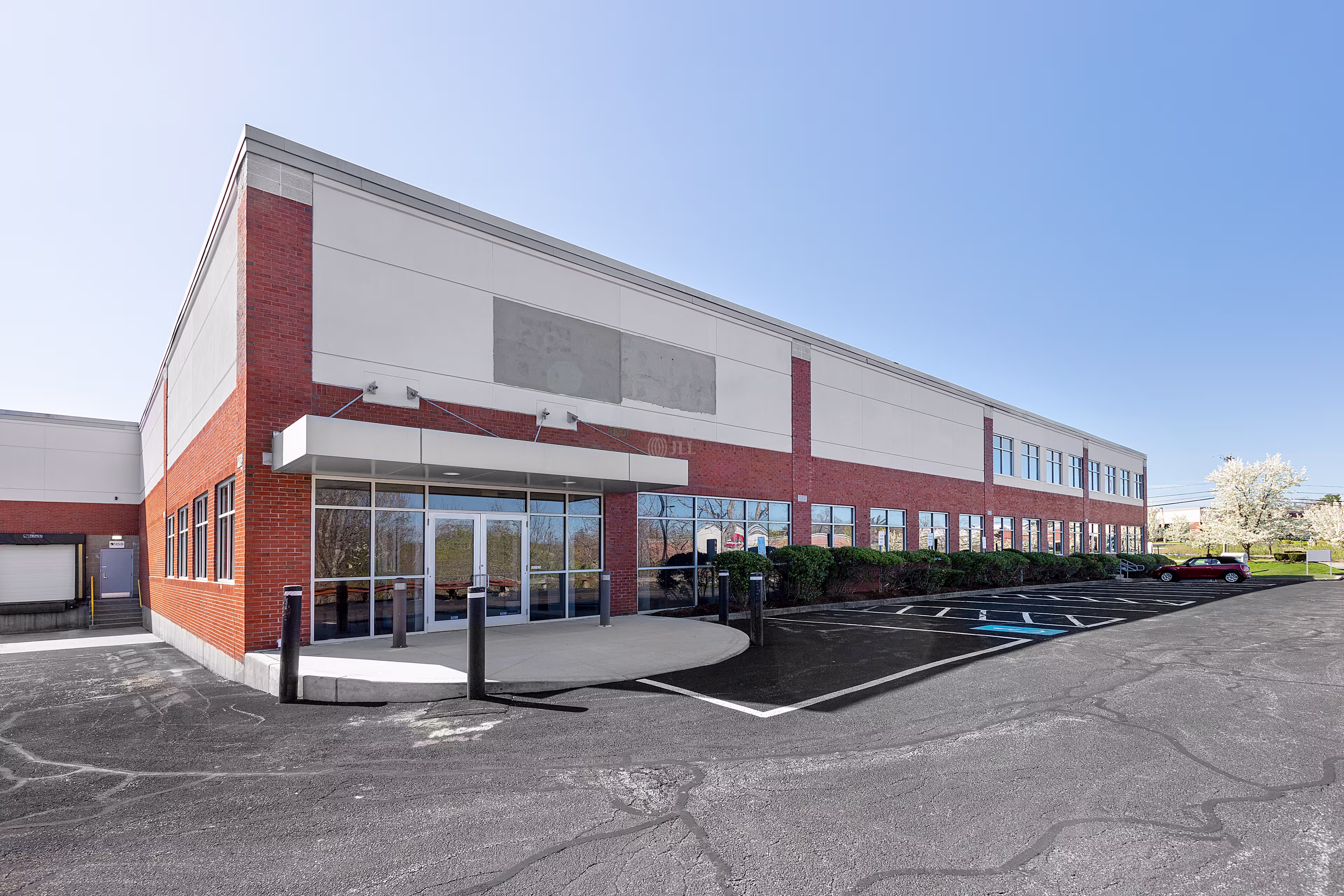 800 Technology Center Dr