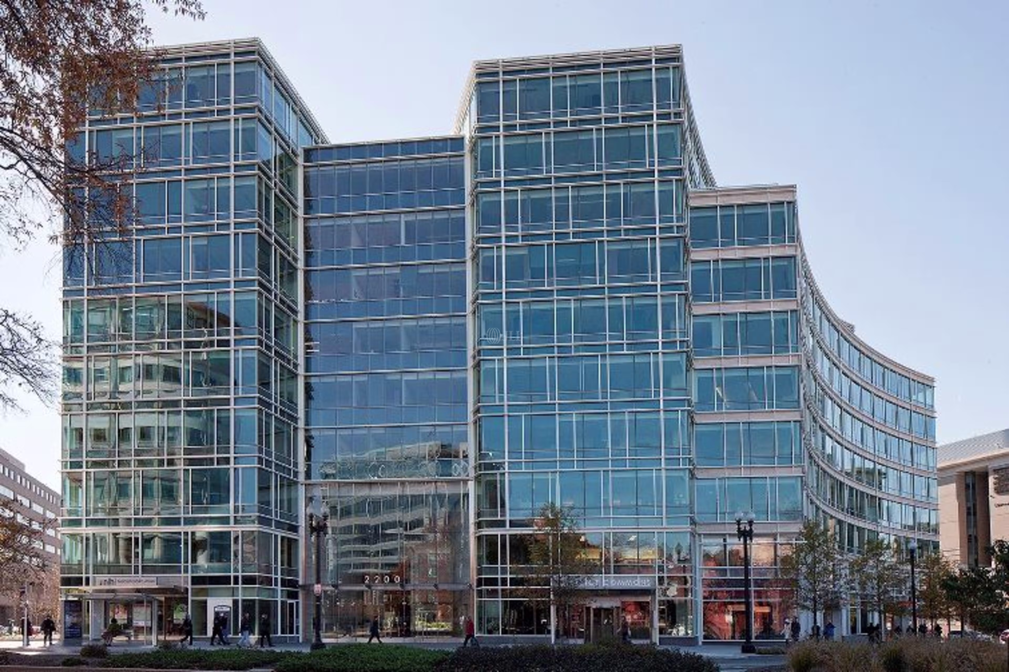 2200 Pennsylvania Ave NW