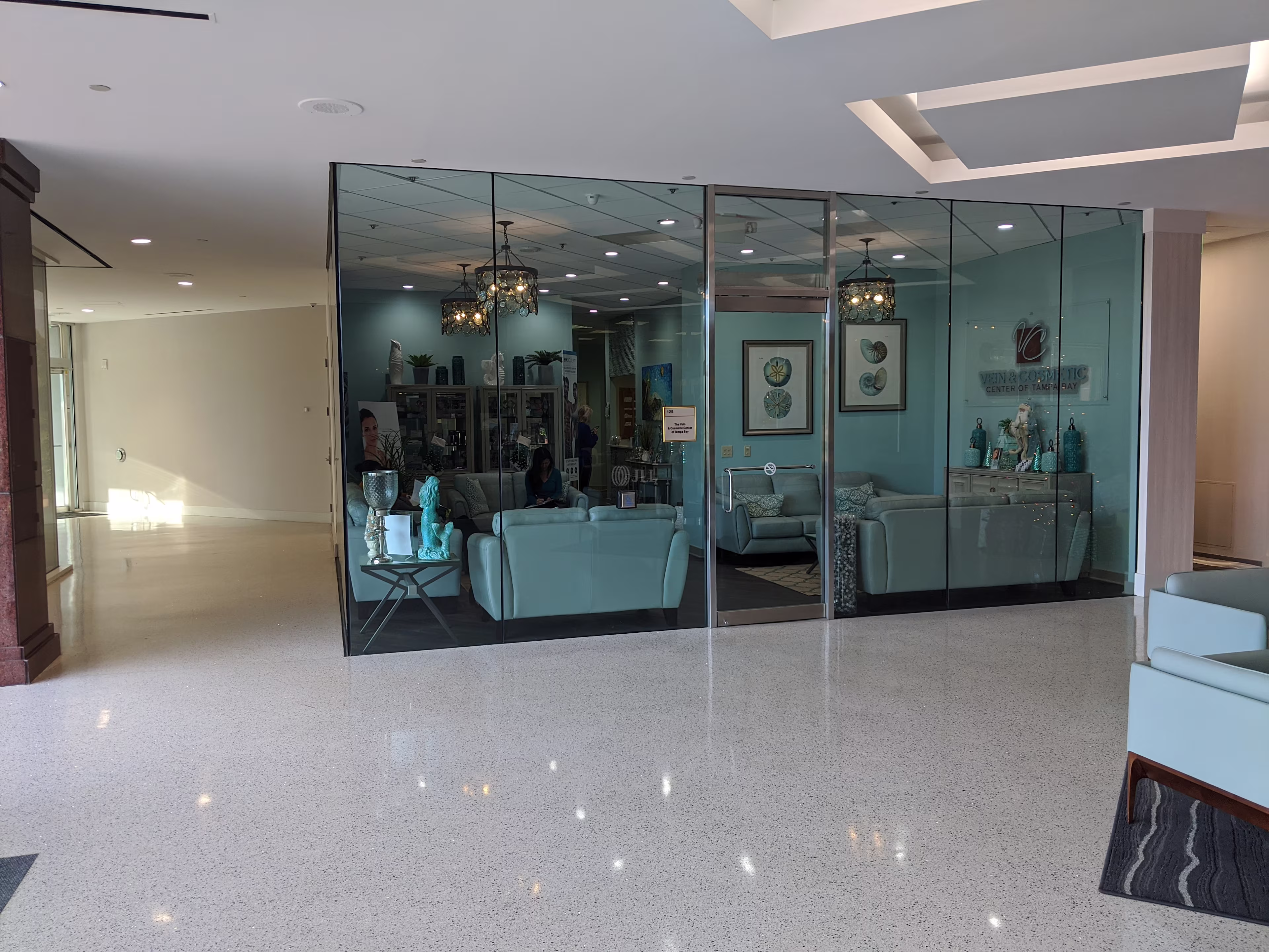 3001 N Rocky Point Dr E