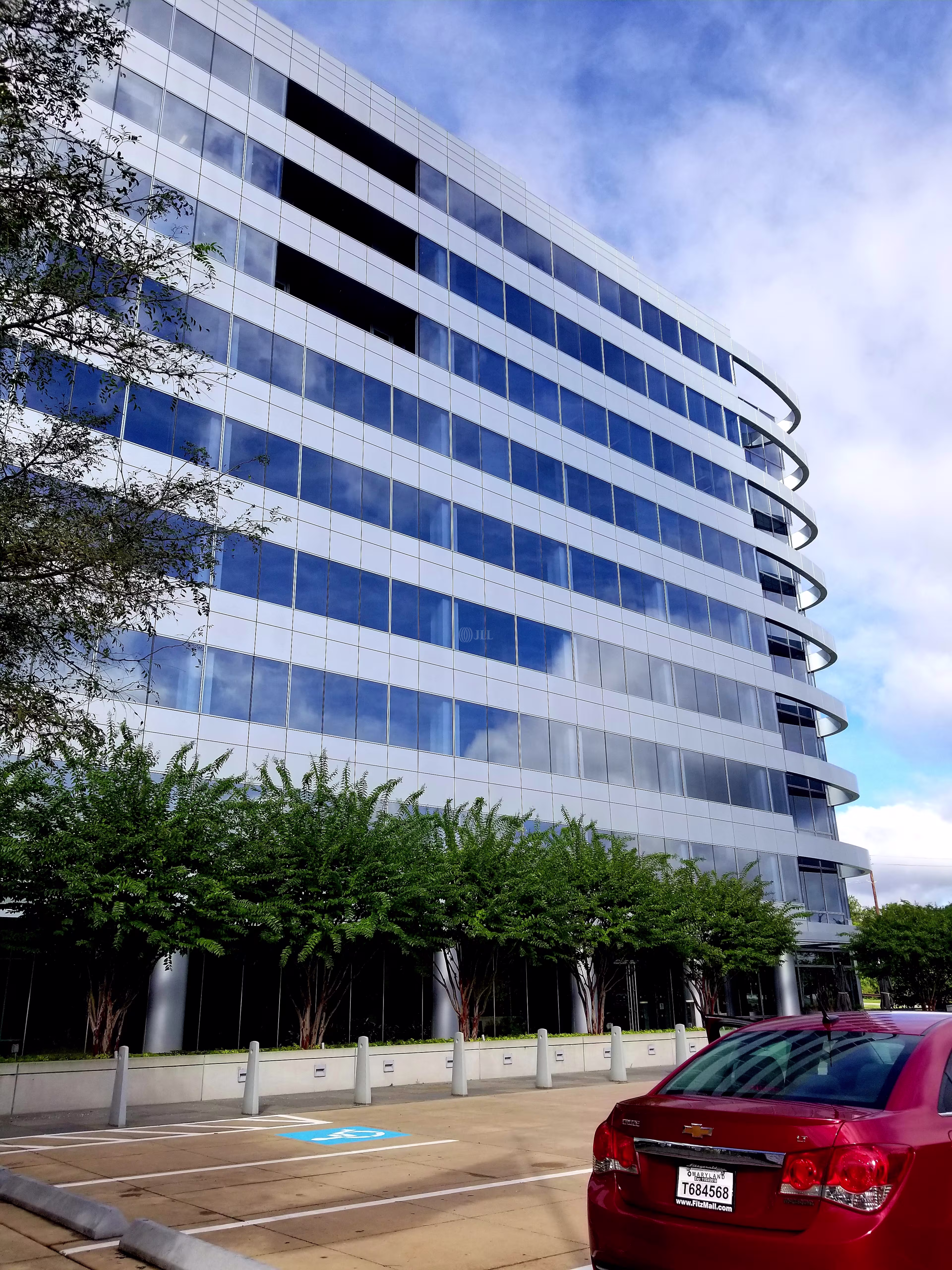 2000 Tower Oaks Blvd