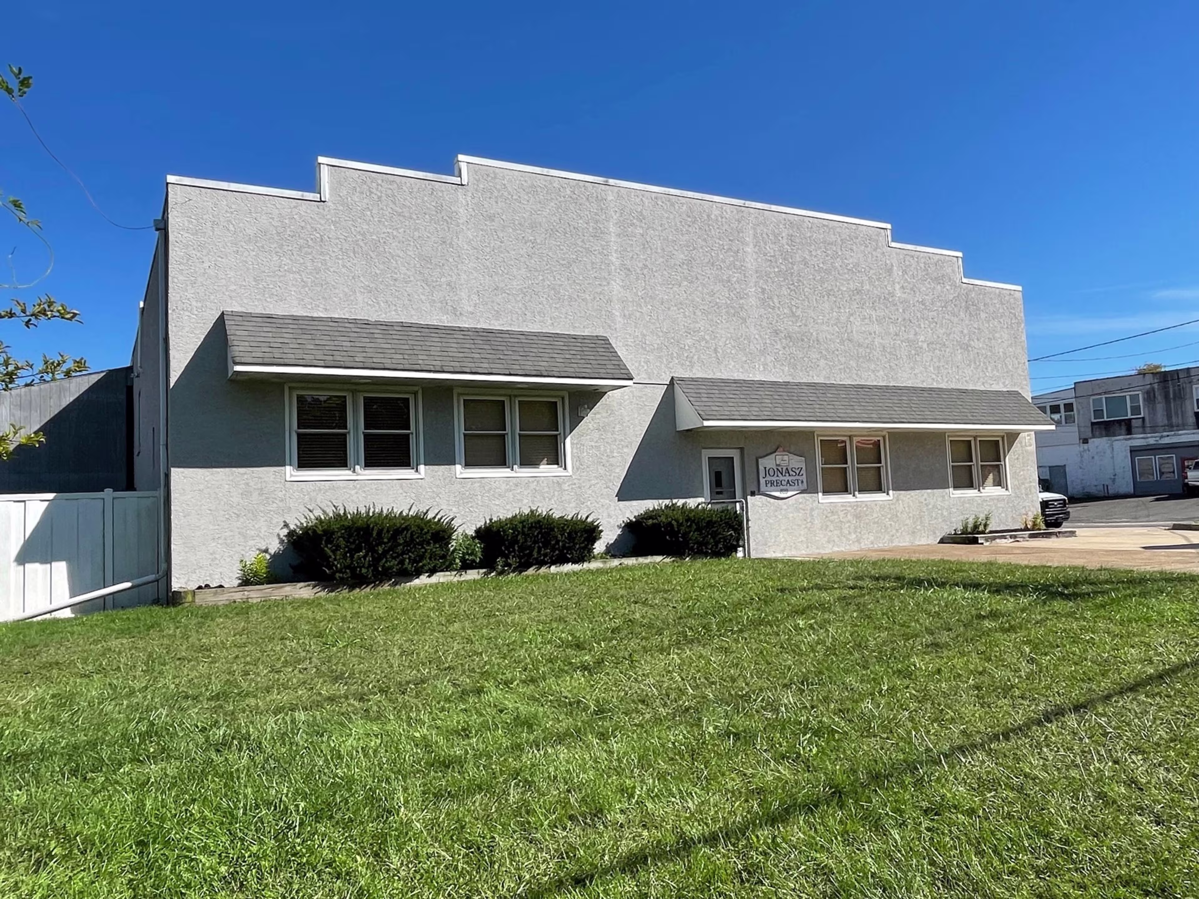 829 Delsea Dr