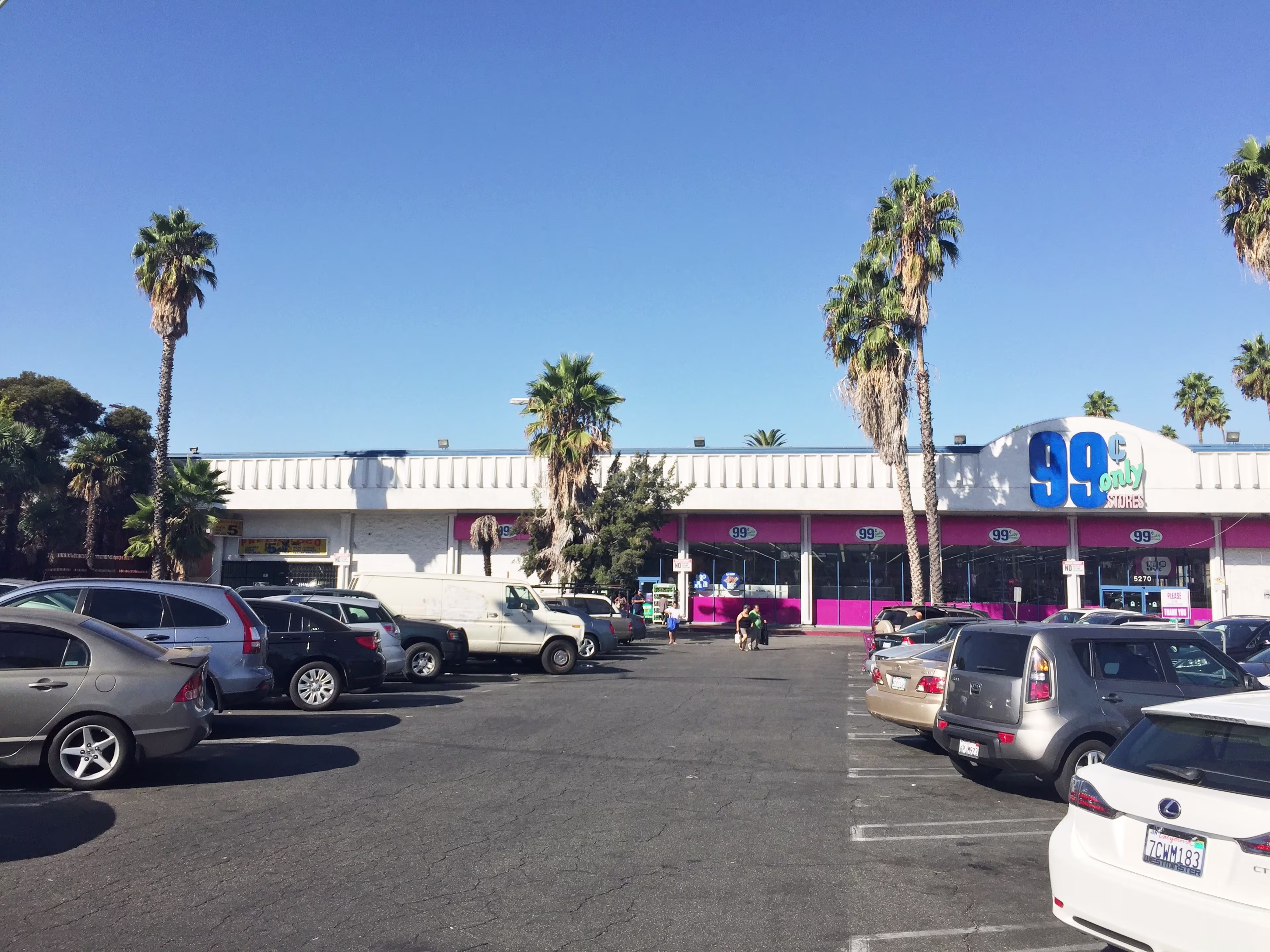 5270 W Sunset Blvd