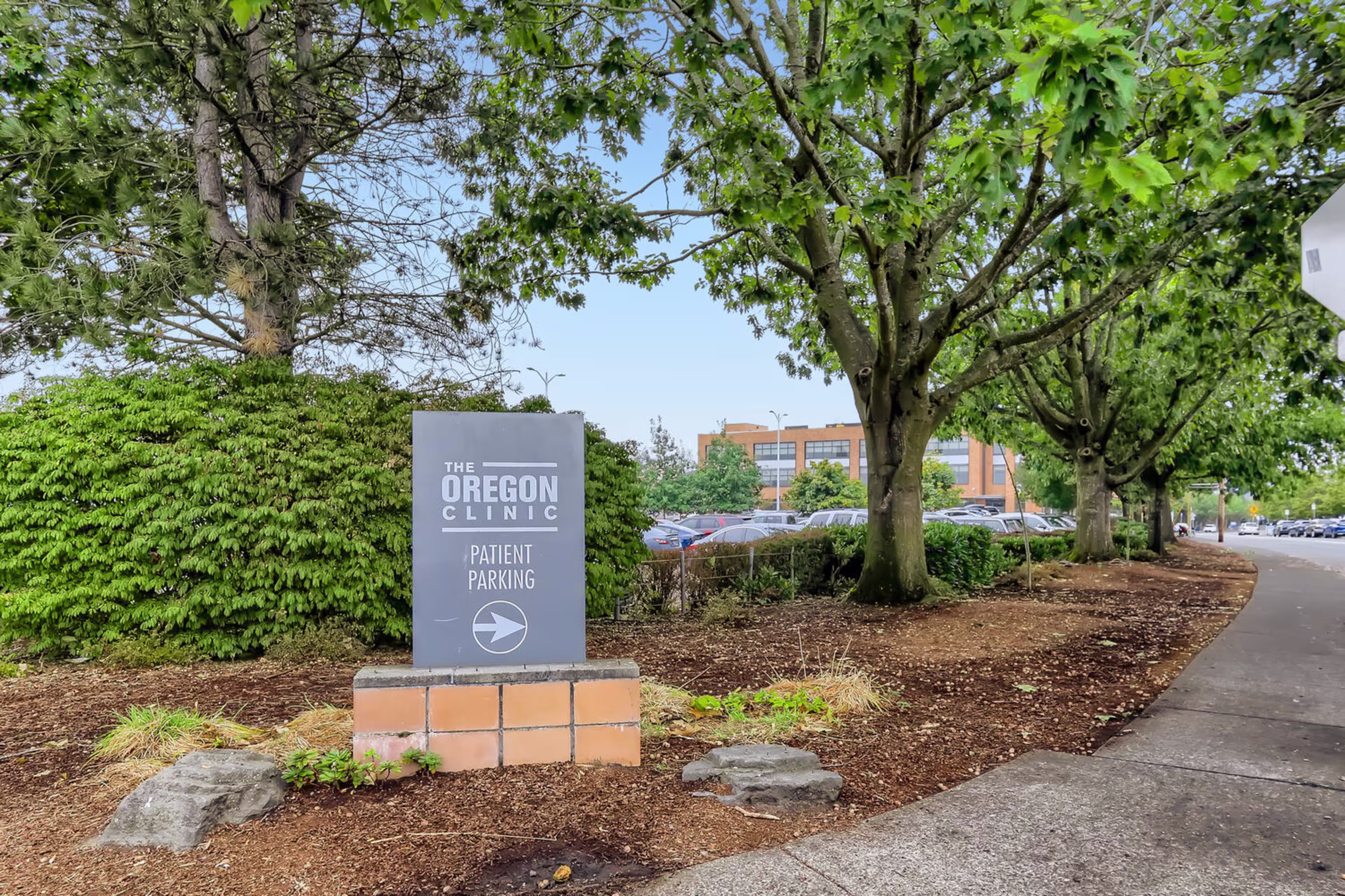 1111 NE 99th Ave