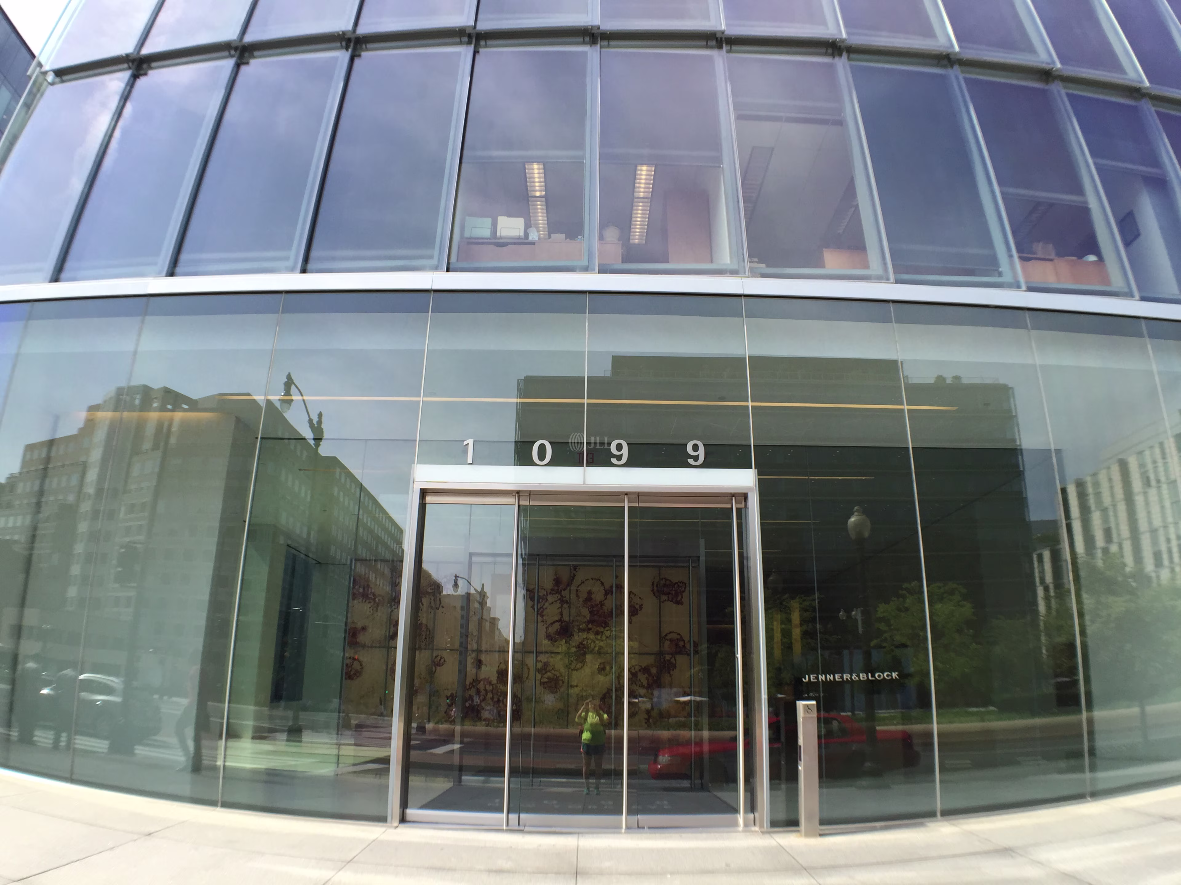 1099 New York Ave NW